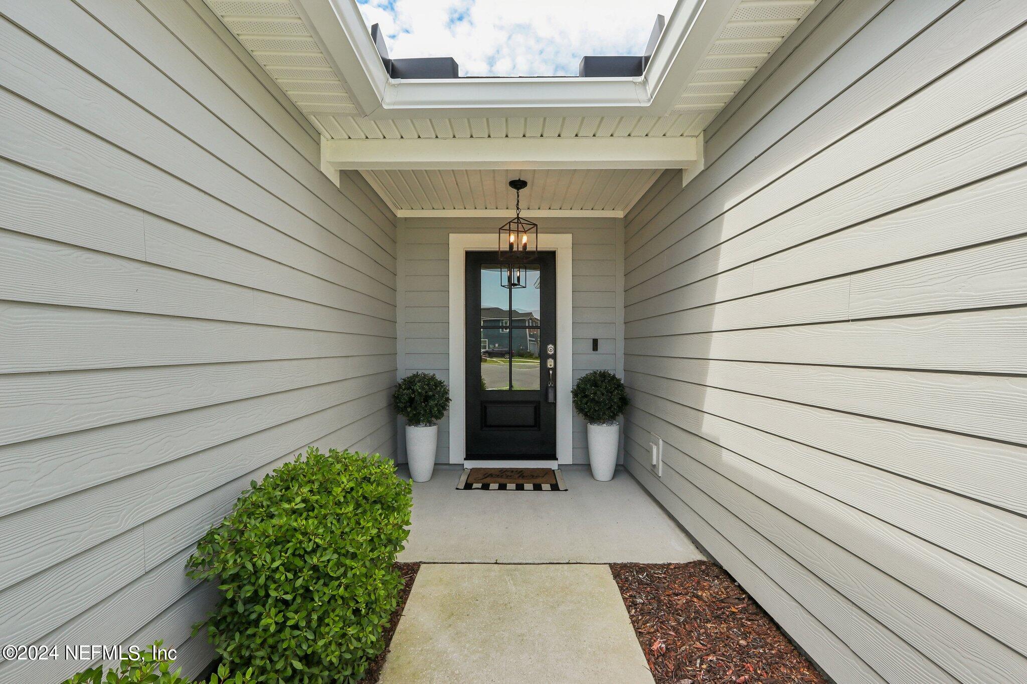 152 BIRDFIELD Court