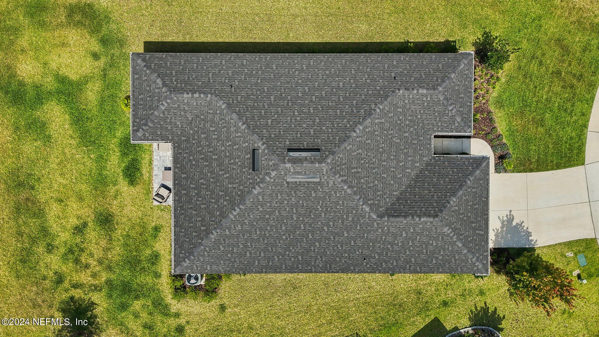 152 BIRDFIELD Court