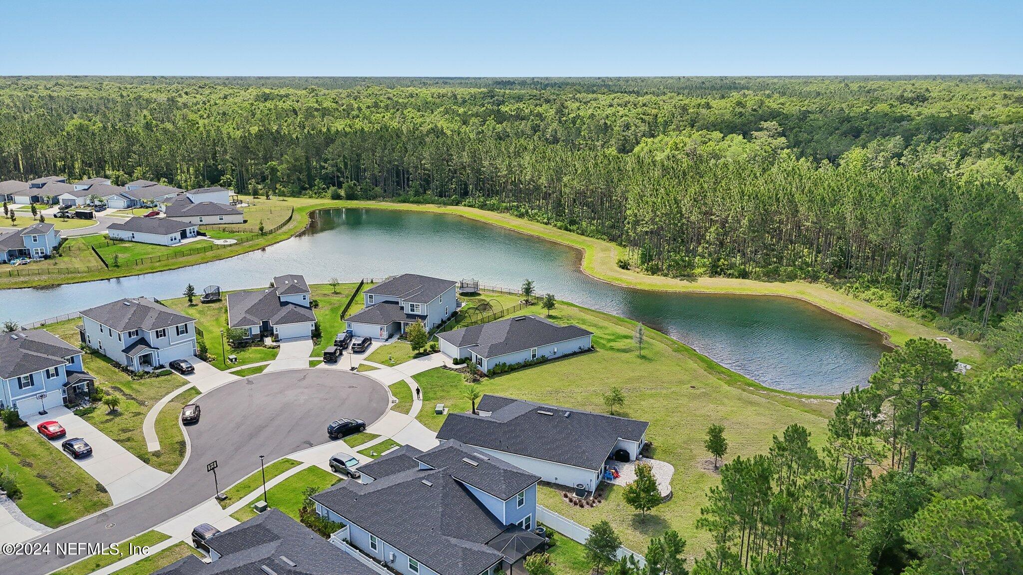 152 BIRDFIELD Court