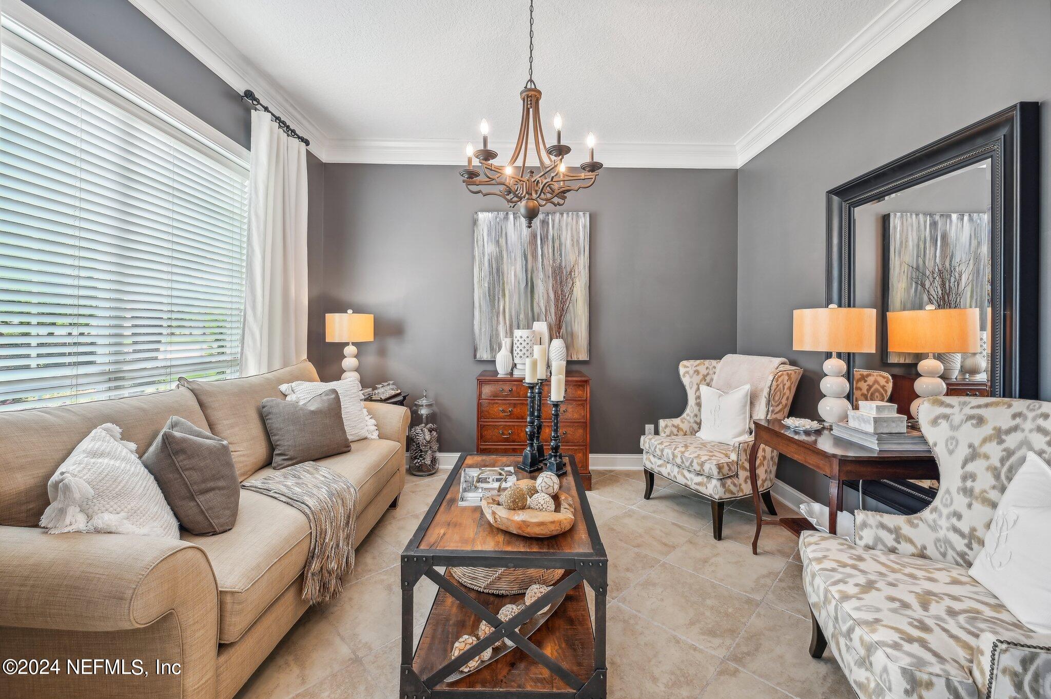 283 STONEWELL Drive