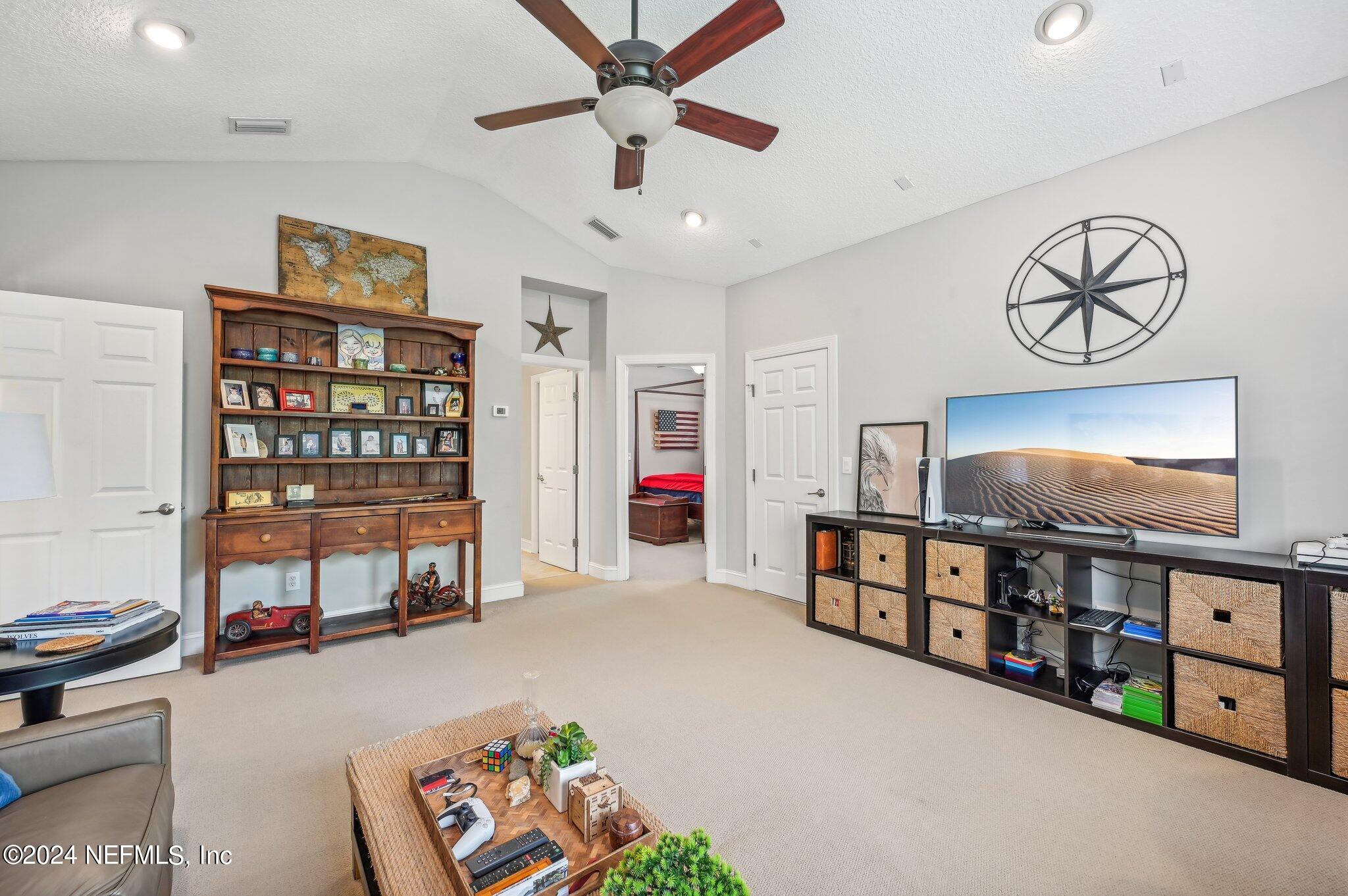 283 STONEWELL Drive