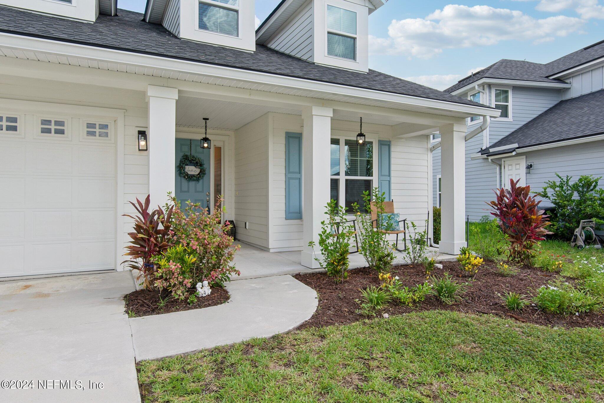106 LUCERNE Court