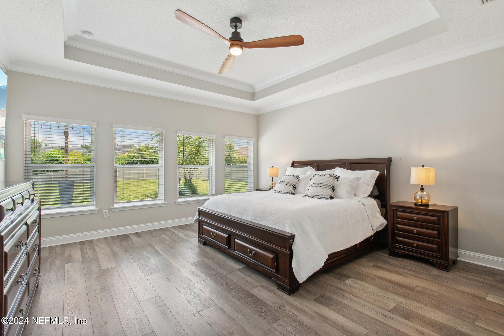 106 LUCERNE Court