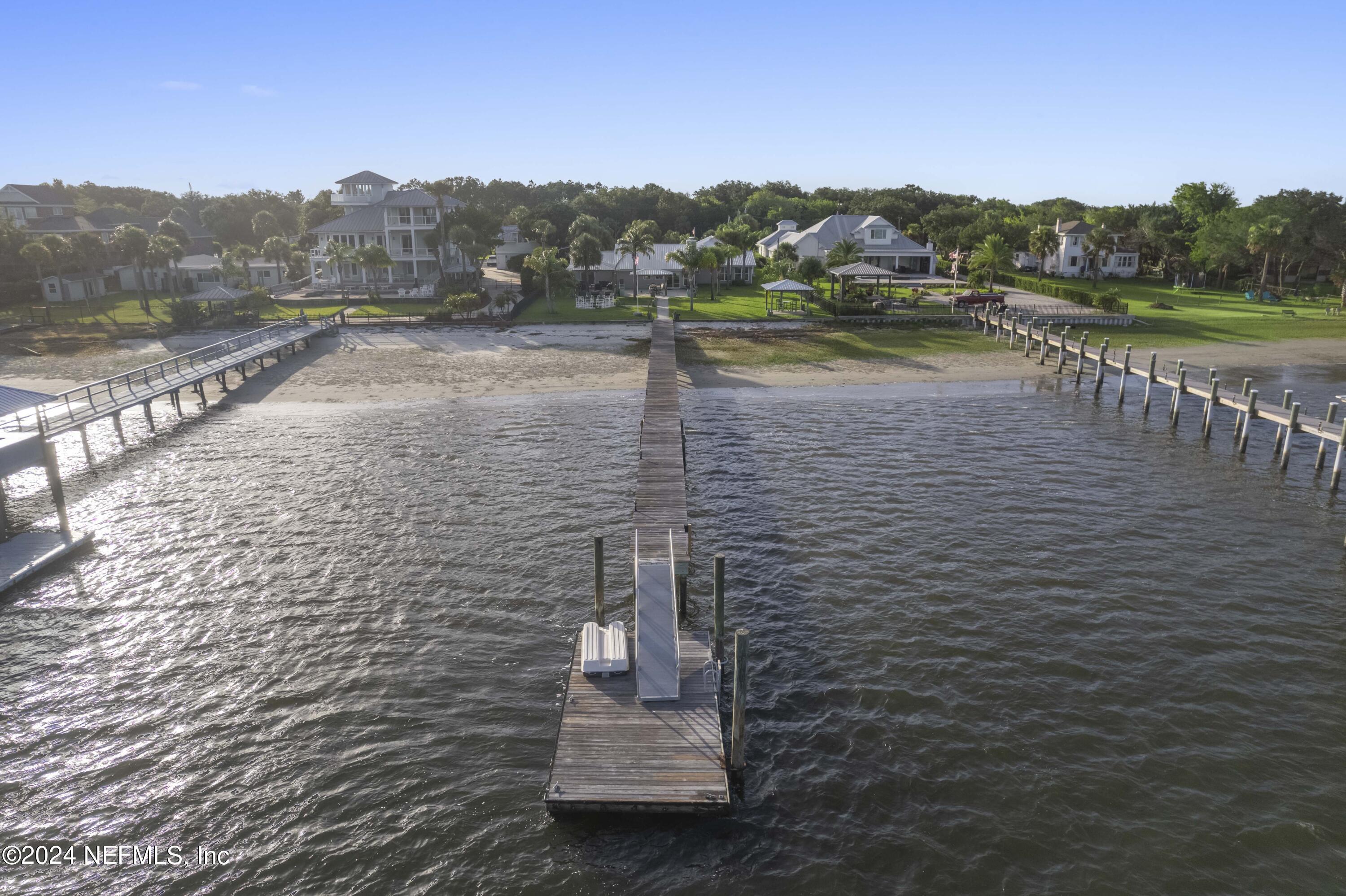 9120 HECKSCHER Drive
