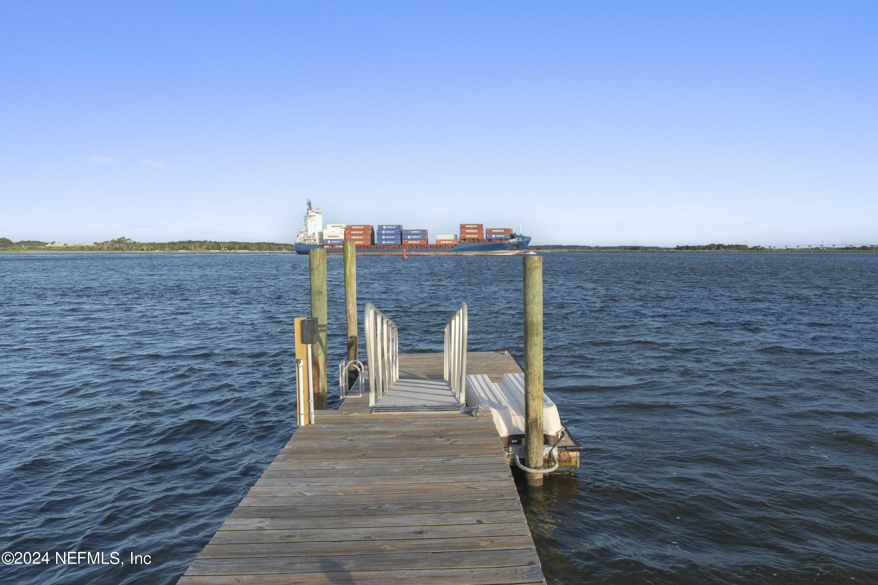 9120 HECKSCHER Drive
