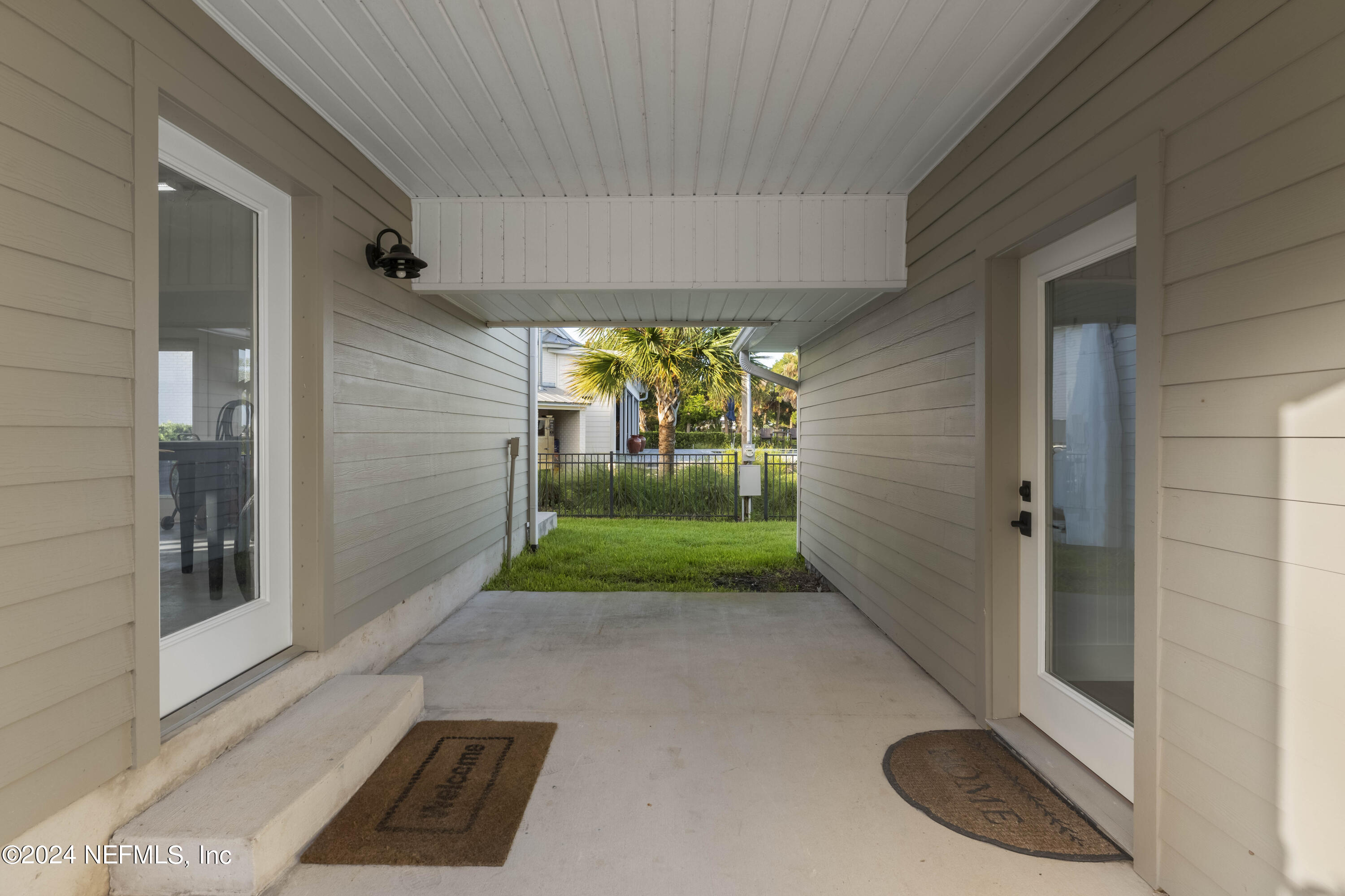 9120 HECKSCHER Drive
