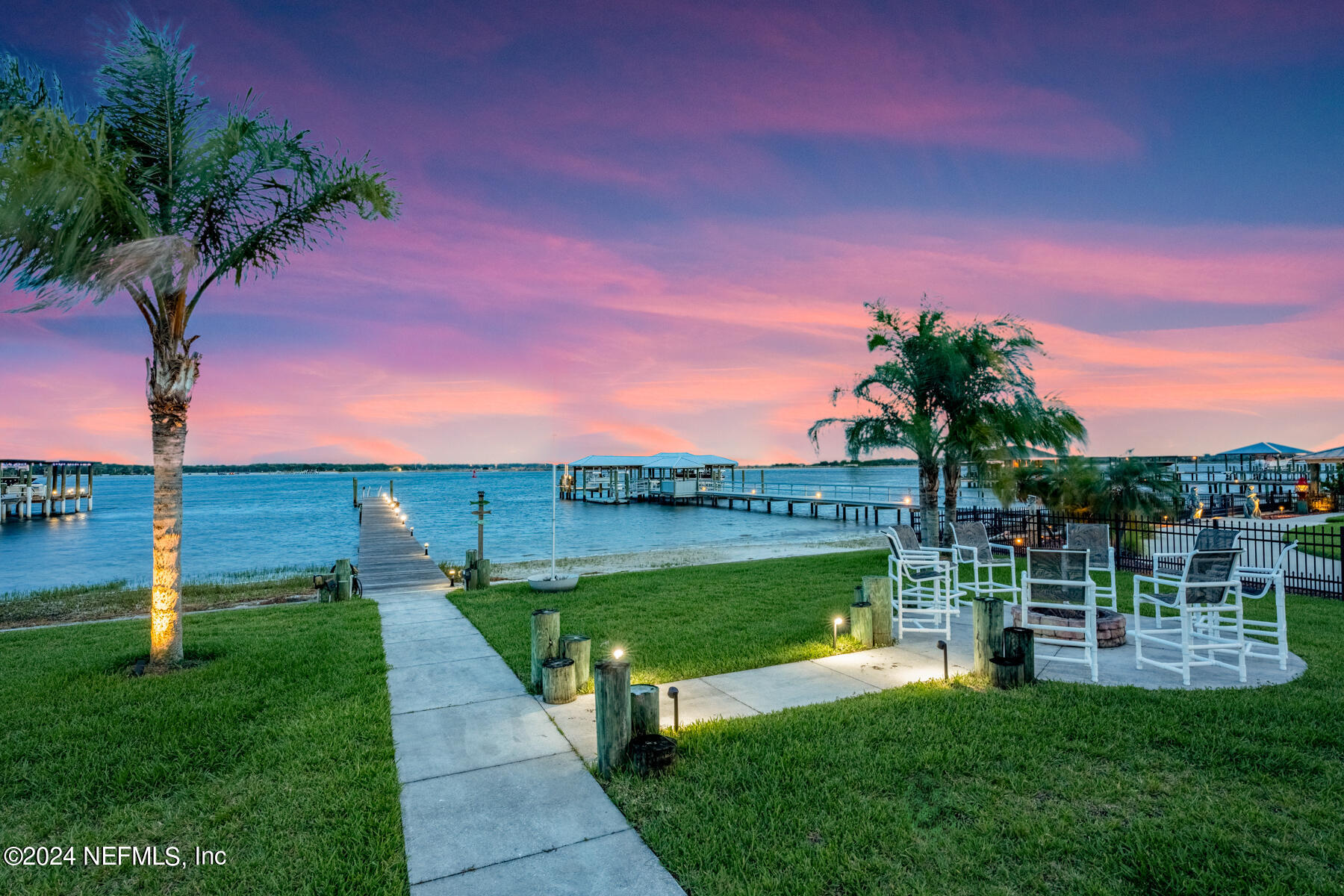 9120 HECKSCHER Drive