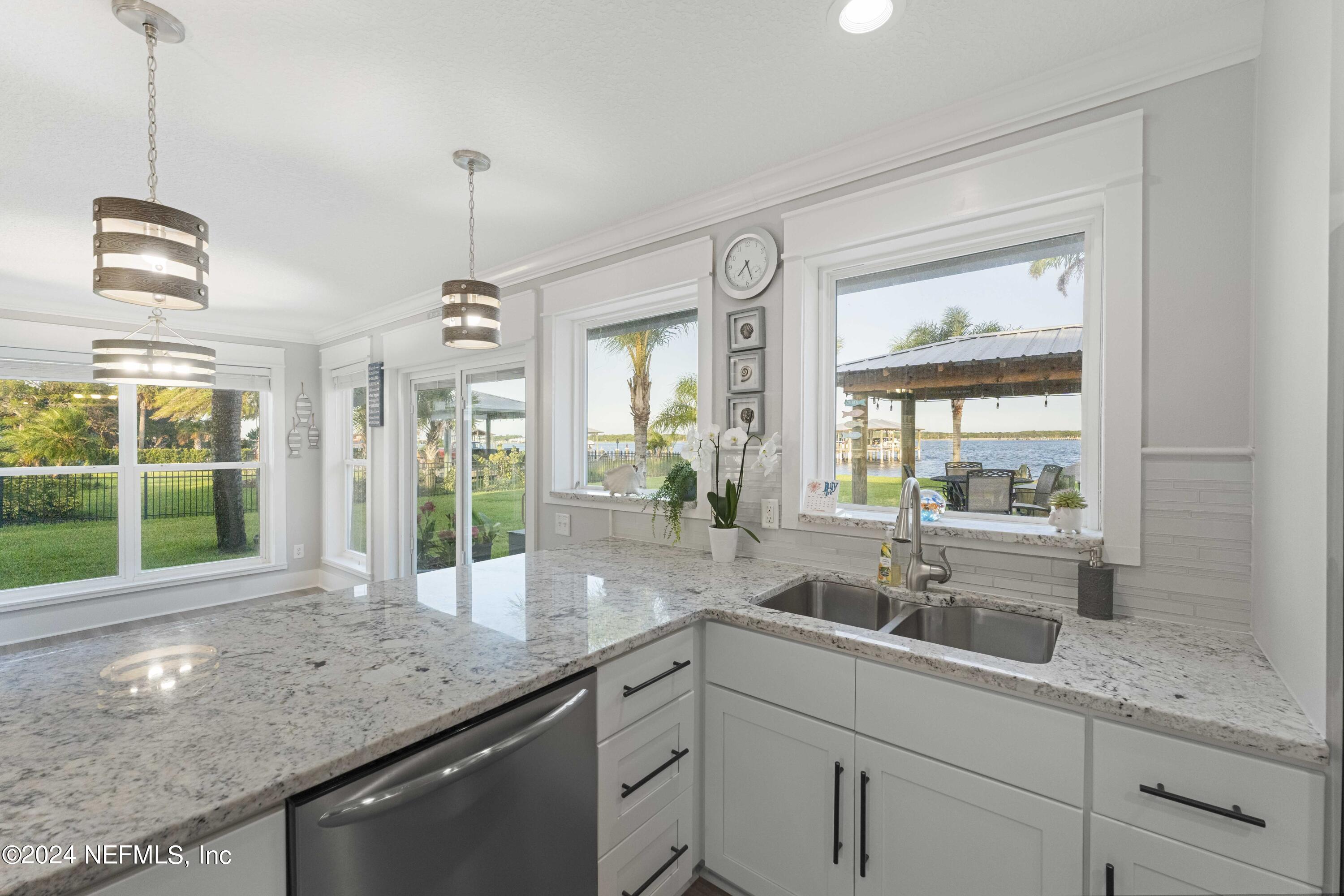 9120 HECKSCHER Drive