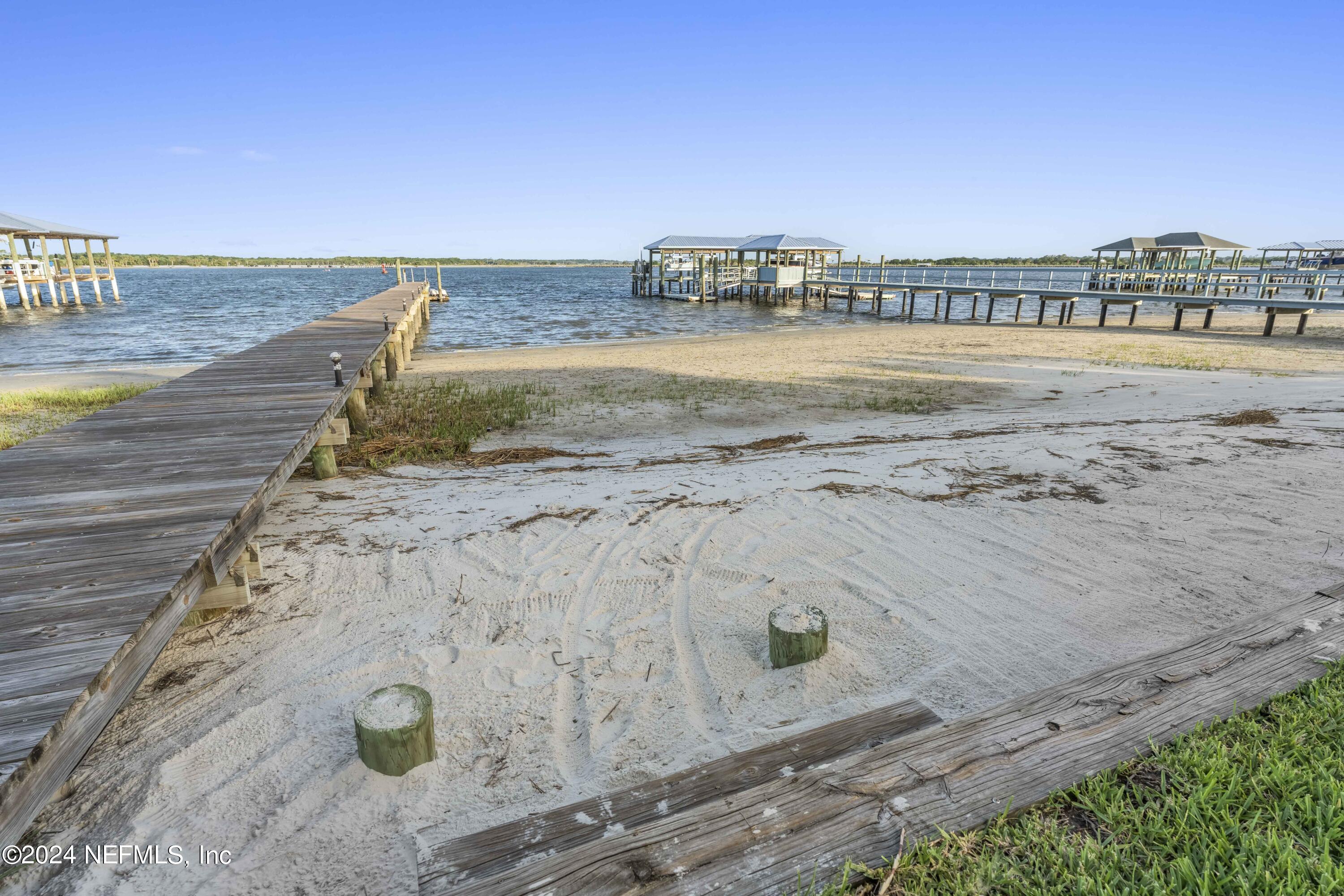 9120 HECKSCHER Drive