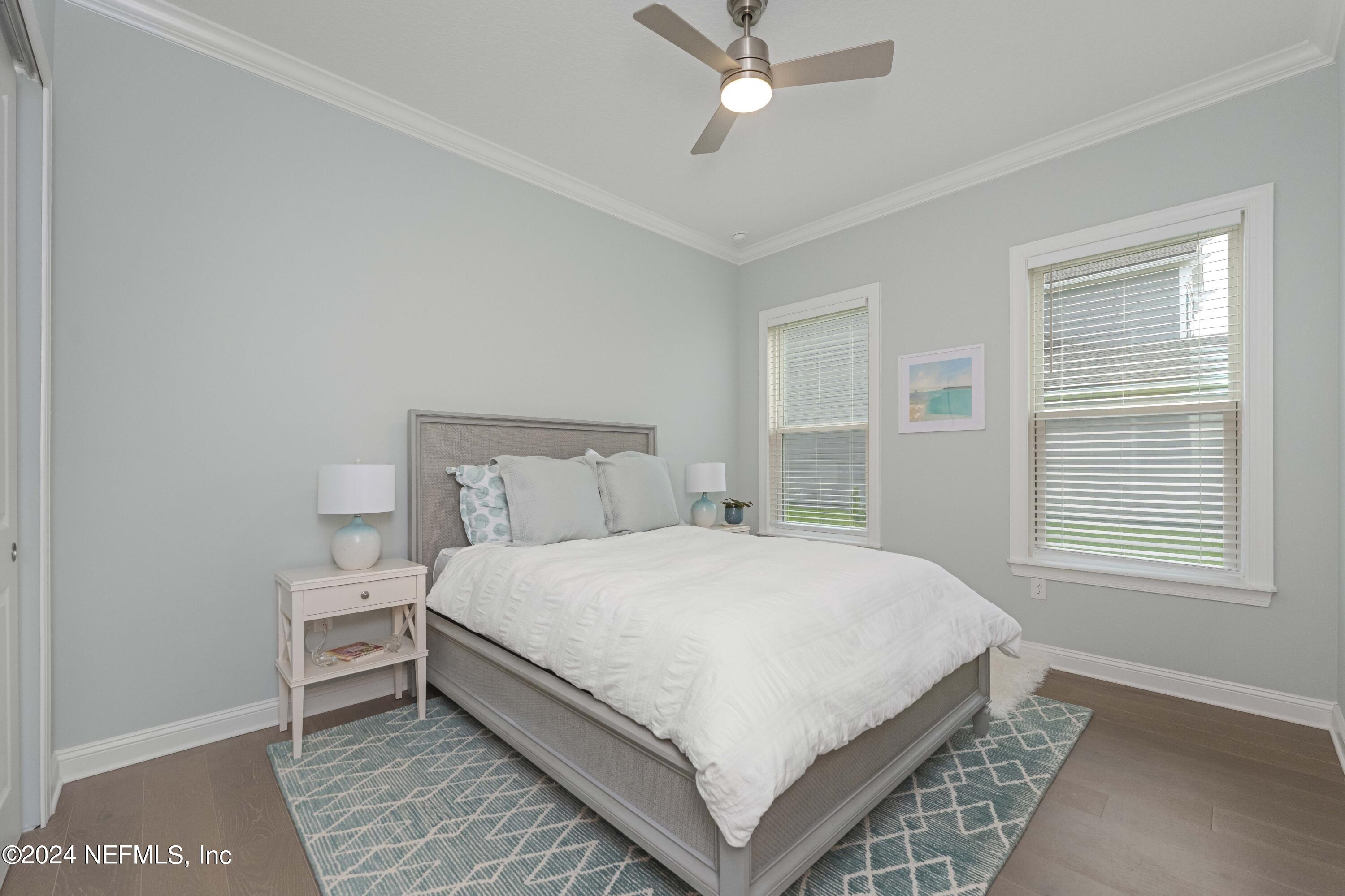 194 HILLENDALE Circle