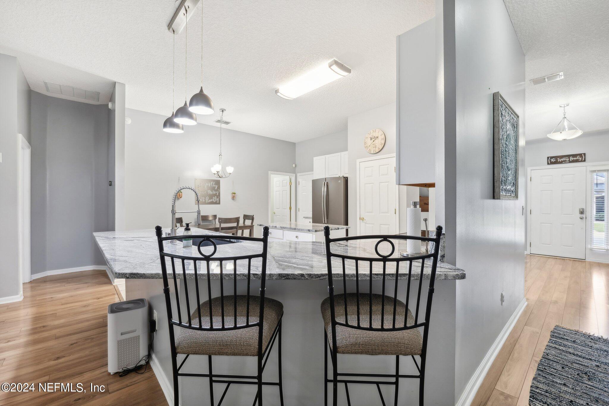 3150 WANDERING OAKS Drive
