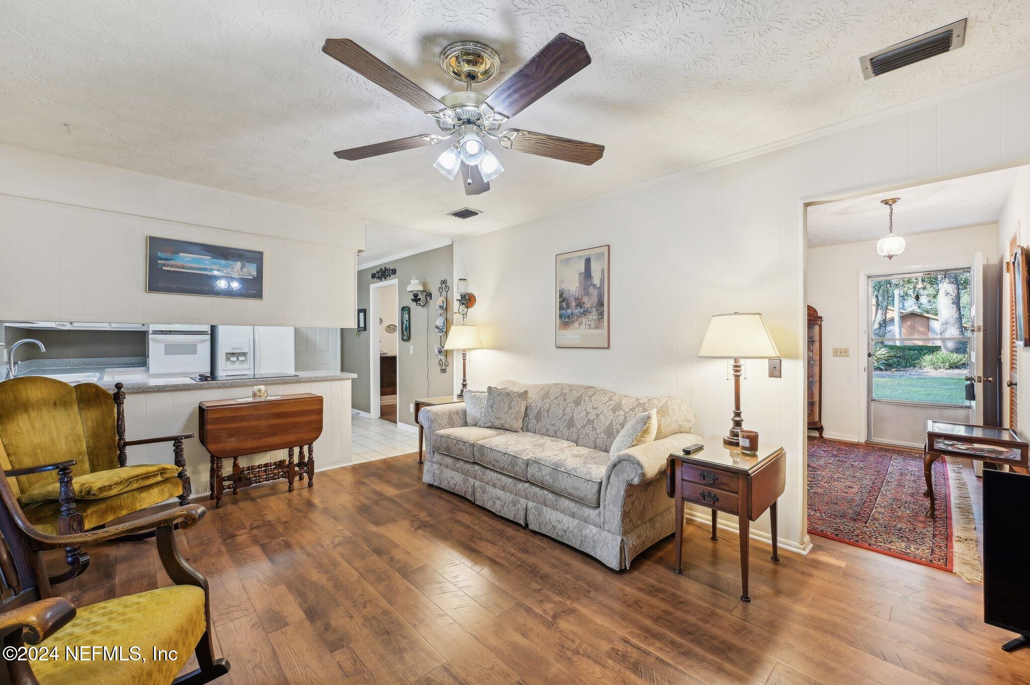 3902 LITTLE Lane