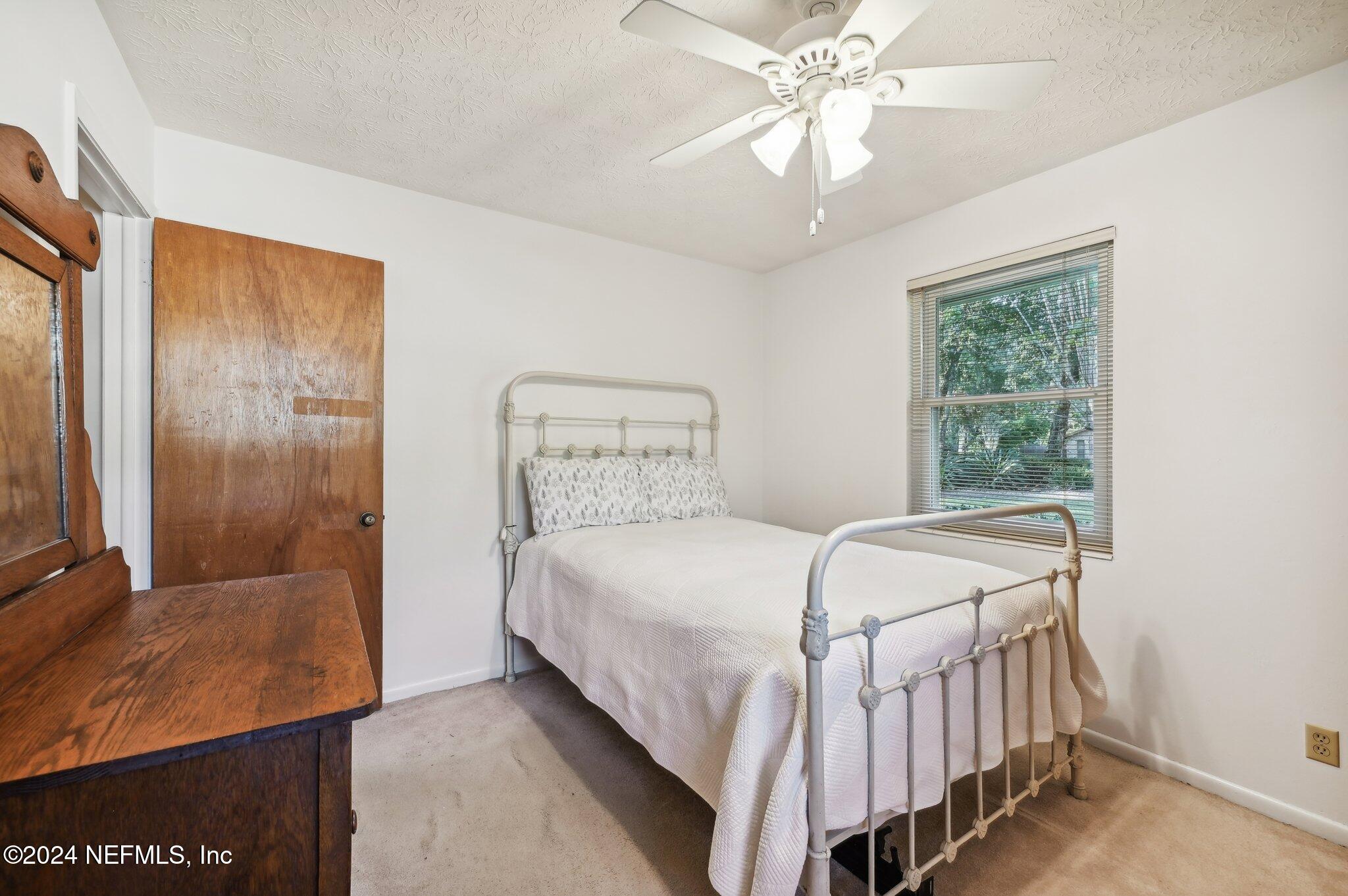 3902 LITTLE Lane