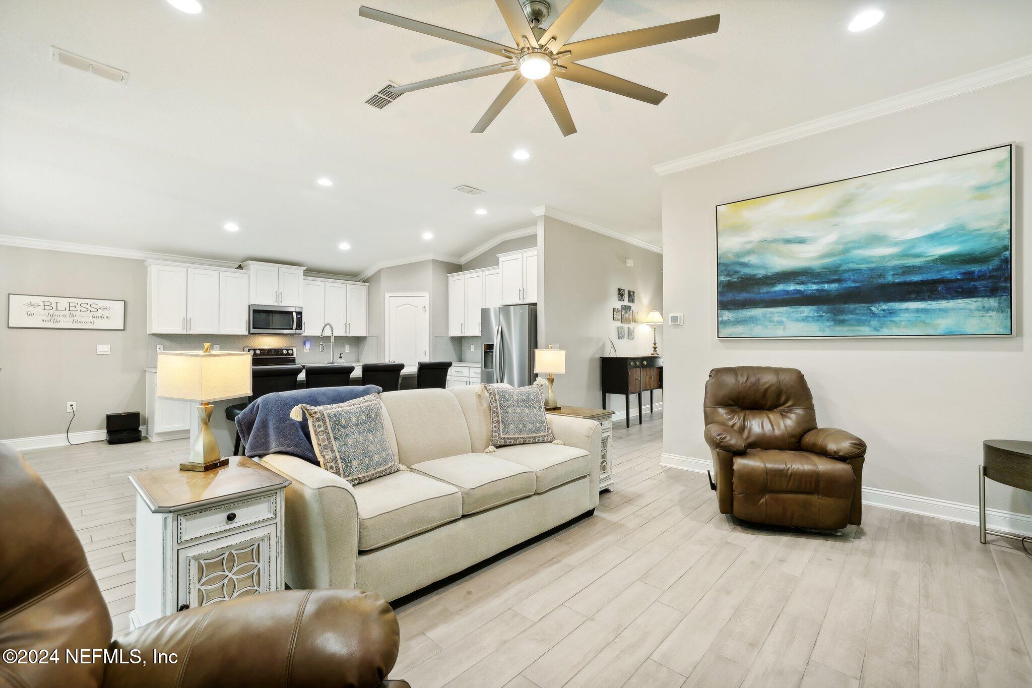 3106 COLD LEAF Way