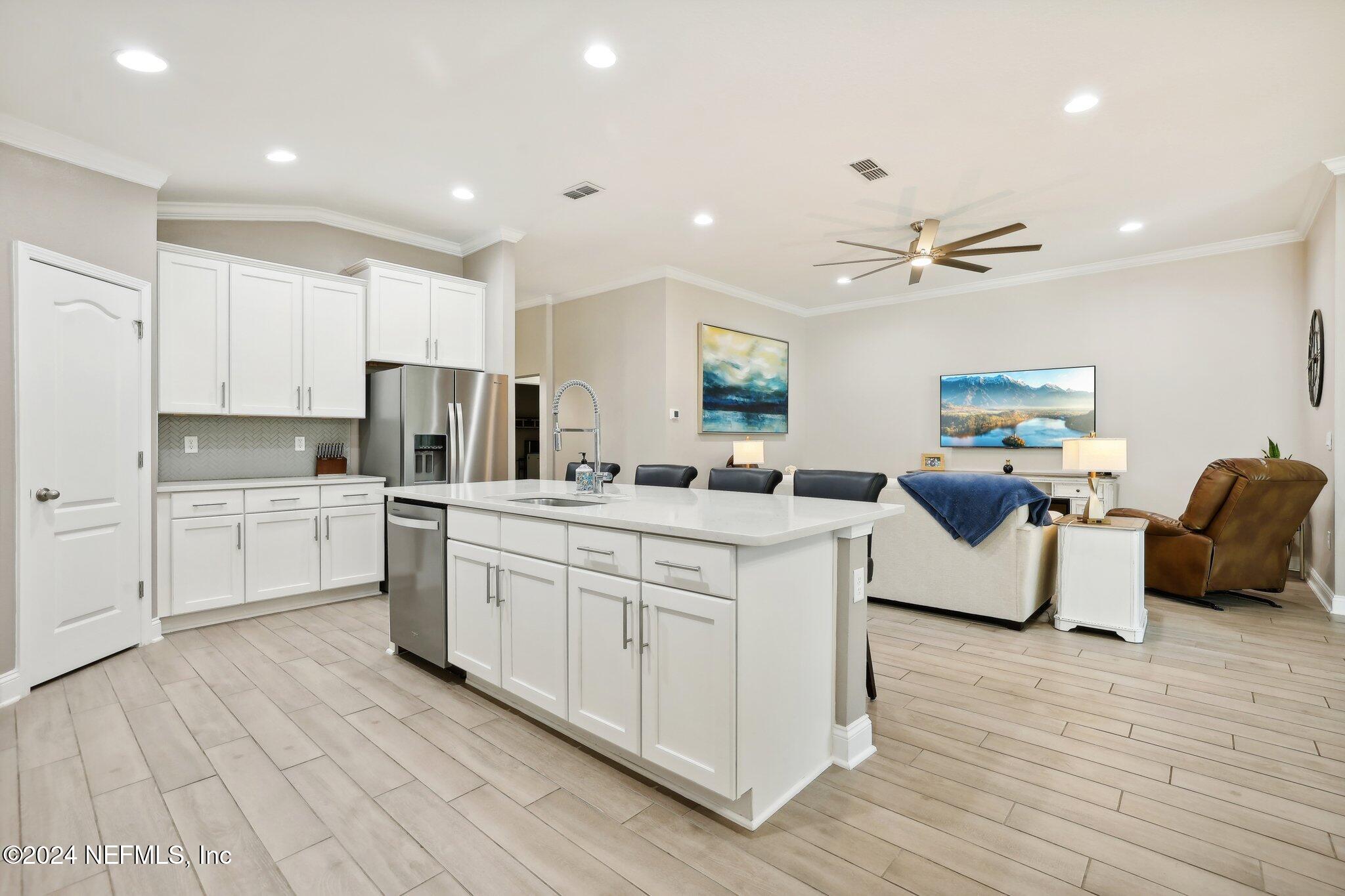 3106 COLD LEAF Way
