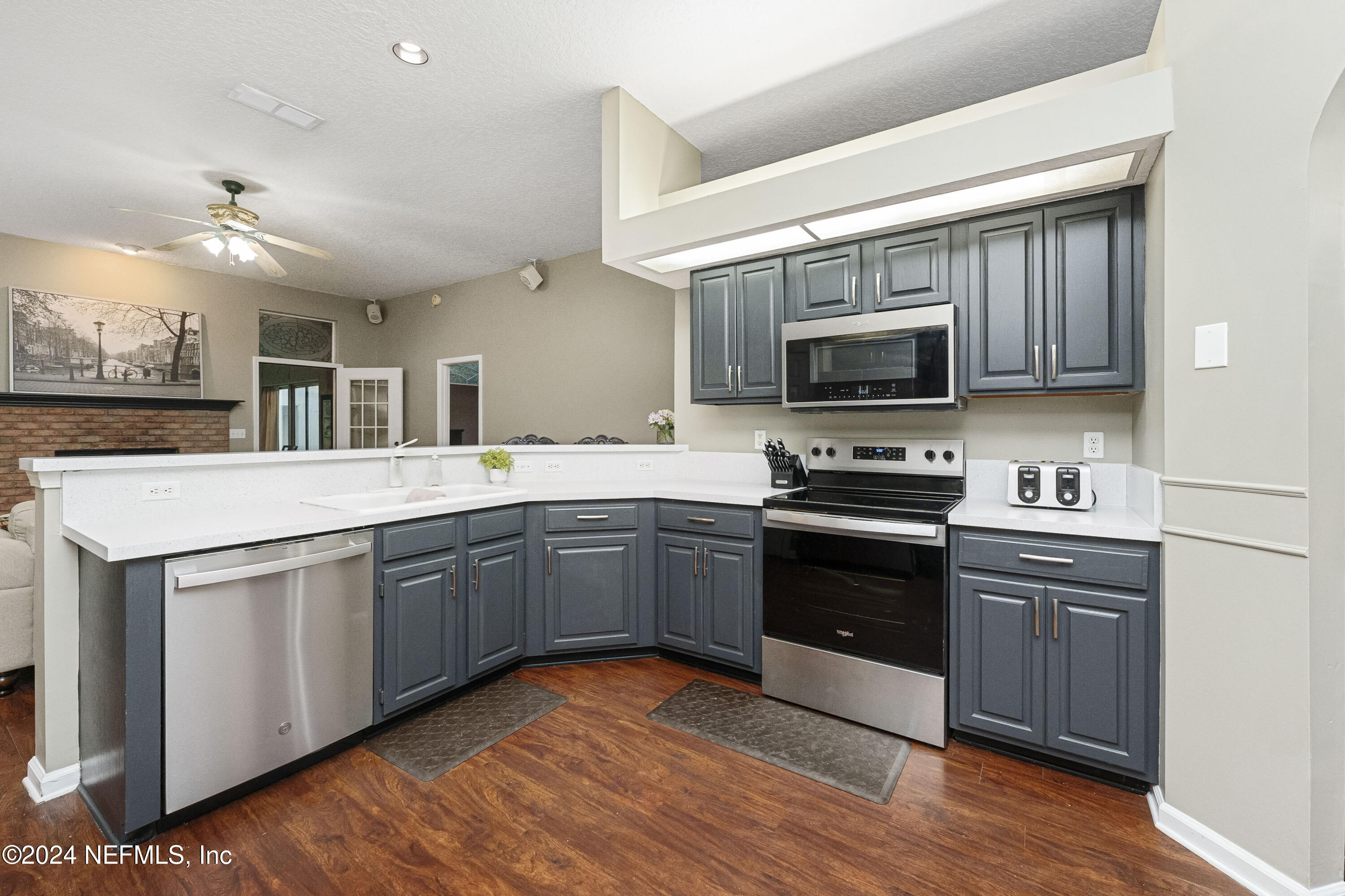 589 FALCON FORK Way