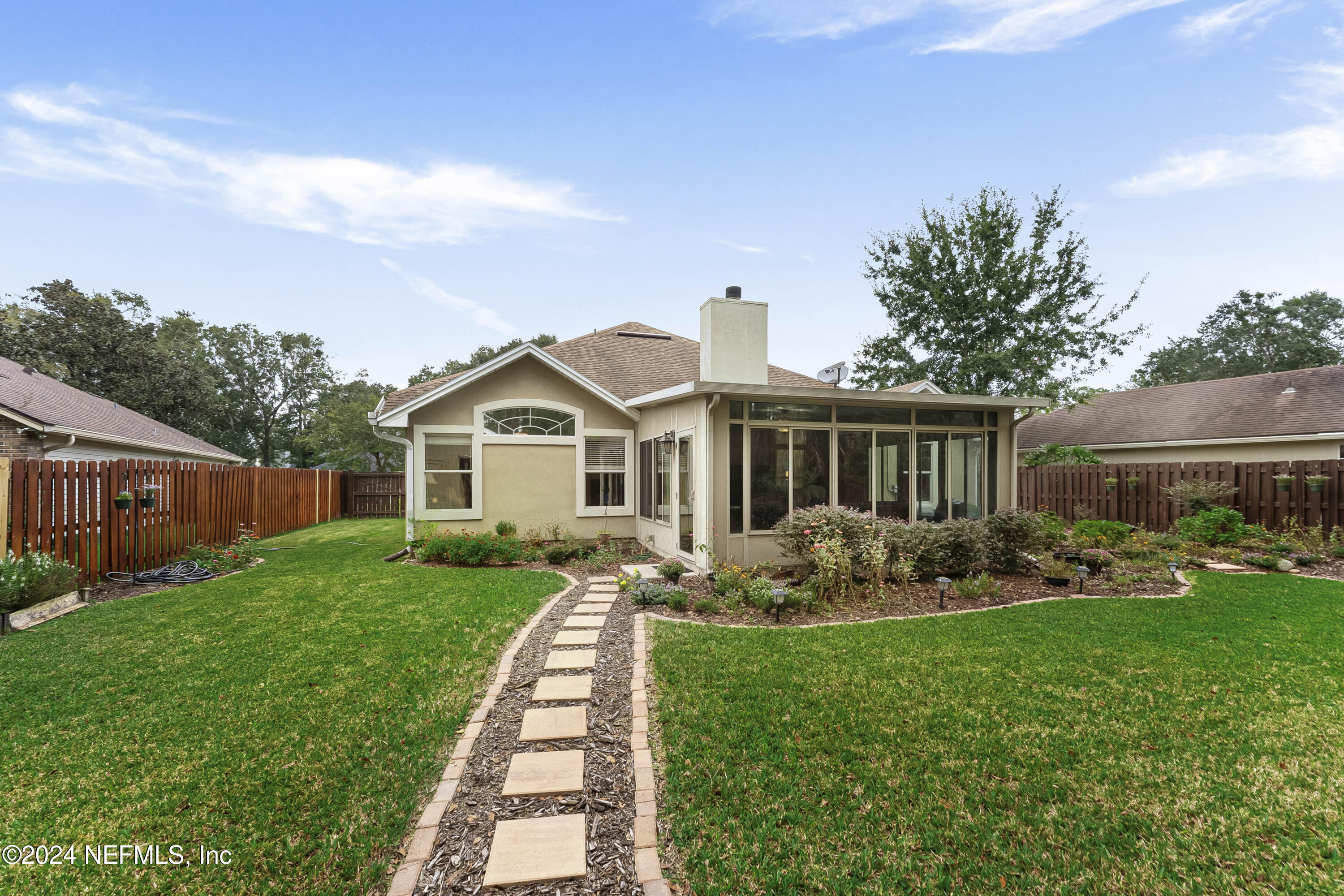 589 FALCON FORK Way