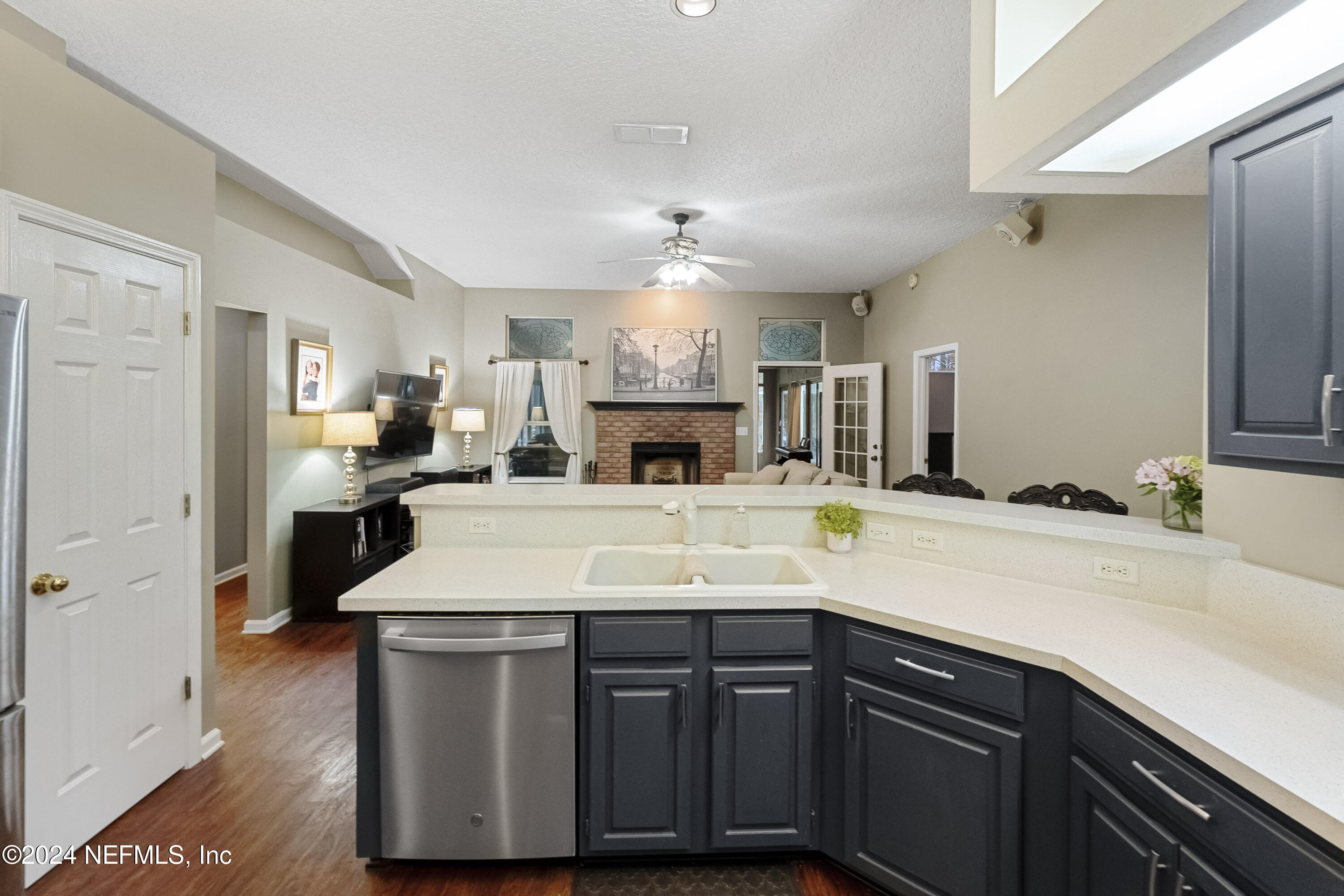 589 FALCON FORK Way
