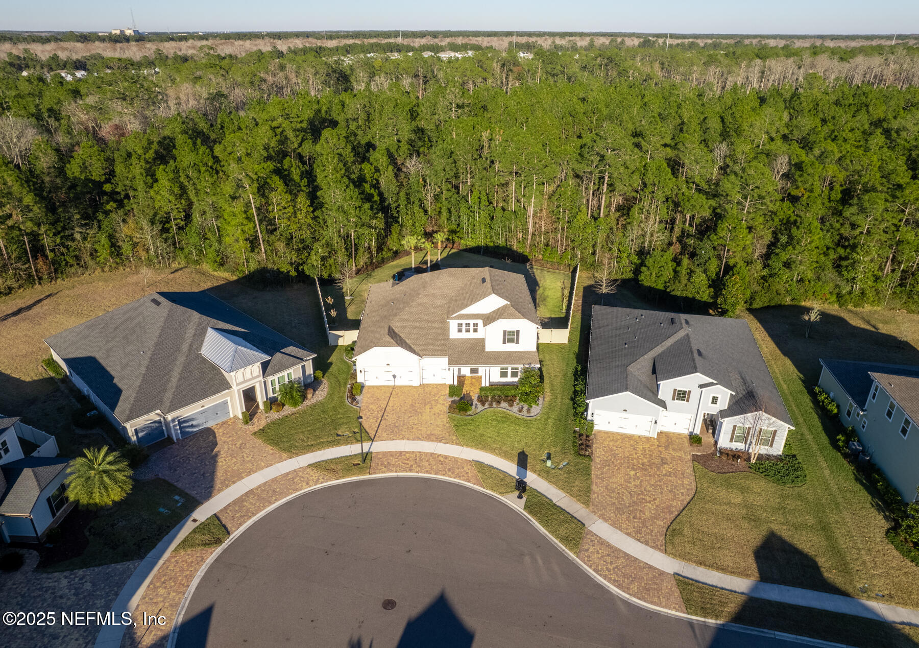 364 ARELLA Way