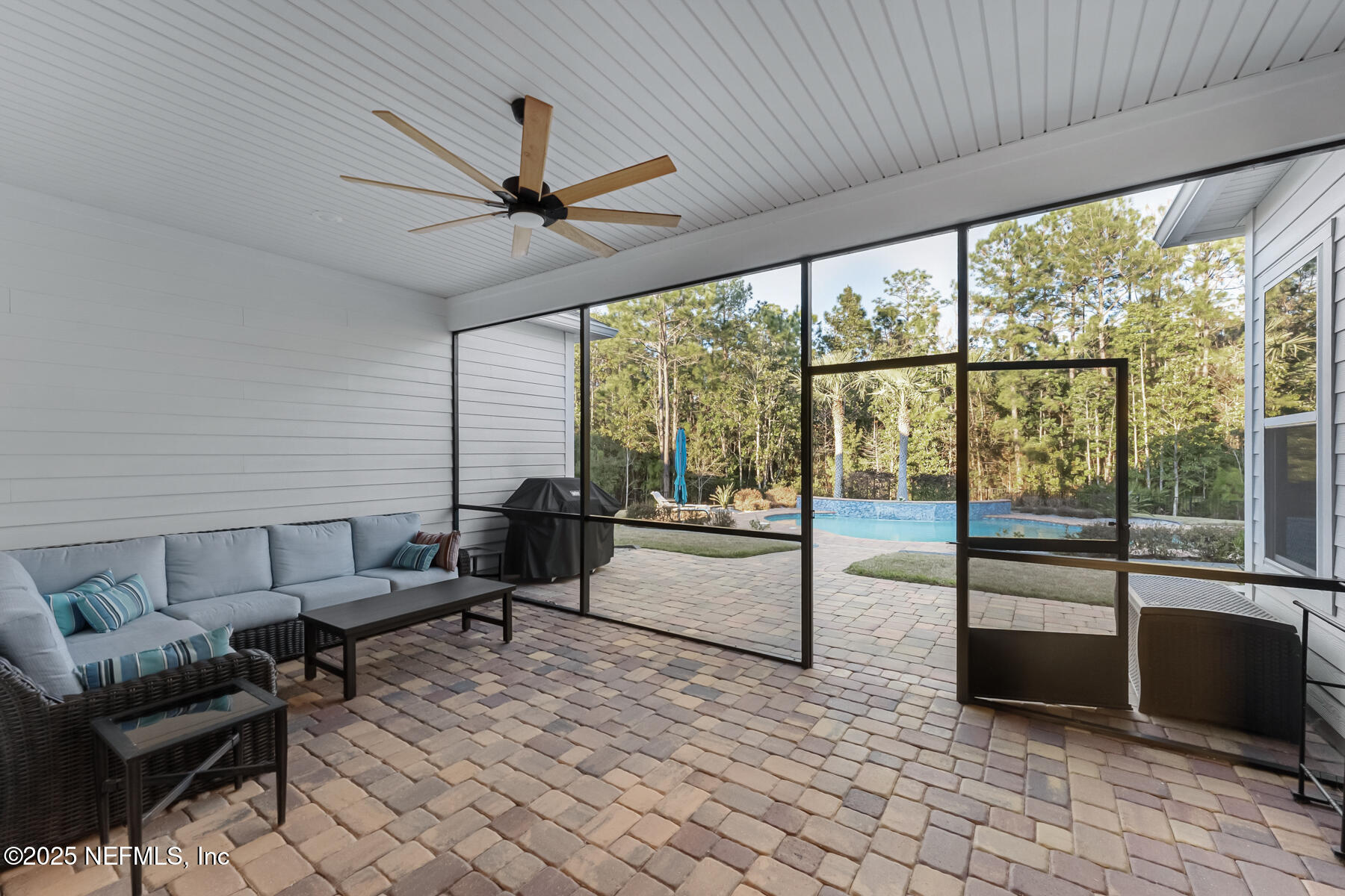 364 ARELLA Way