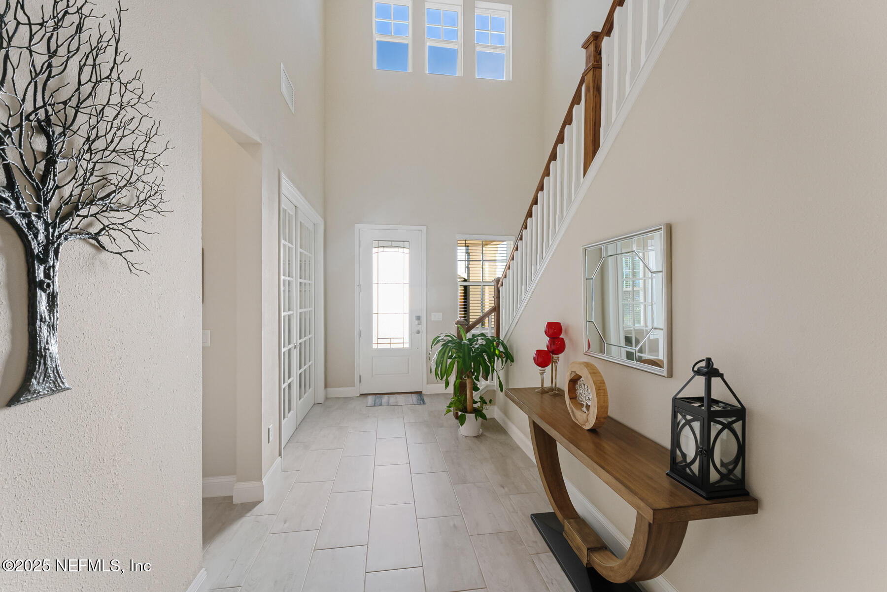 364 ARELLA Way
