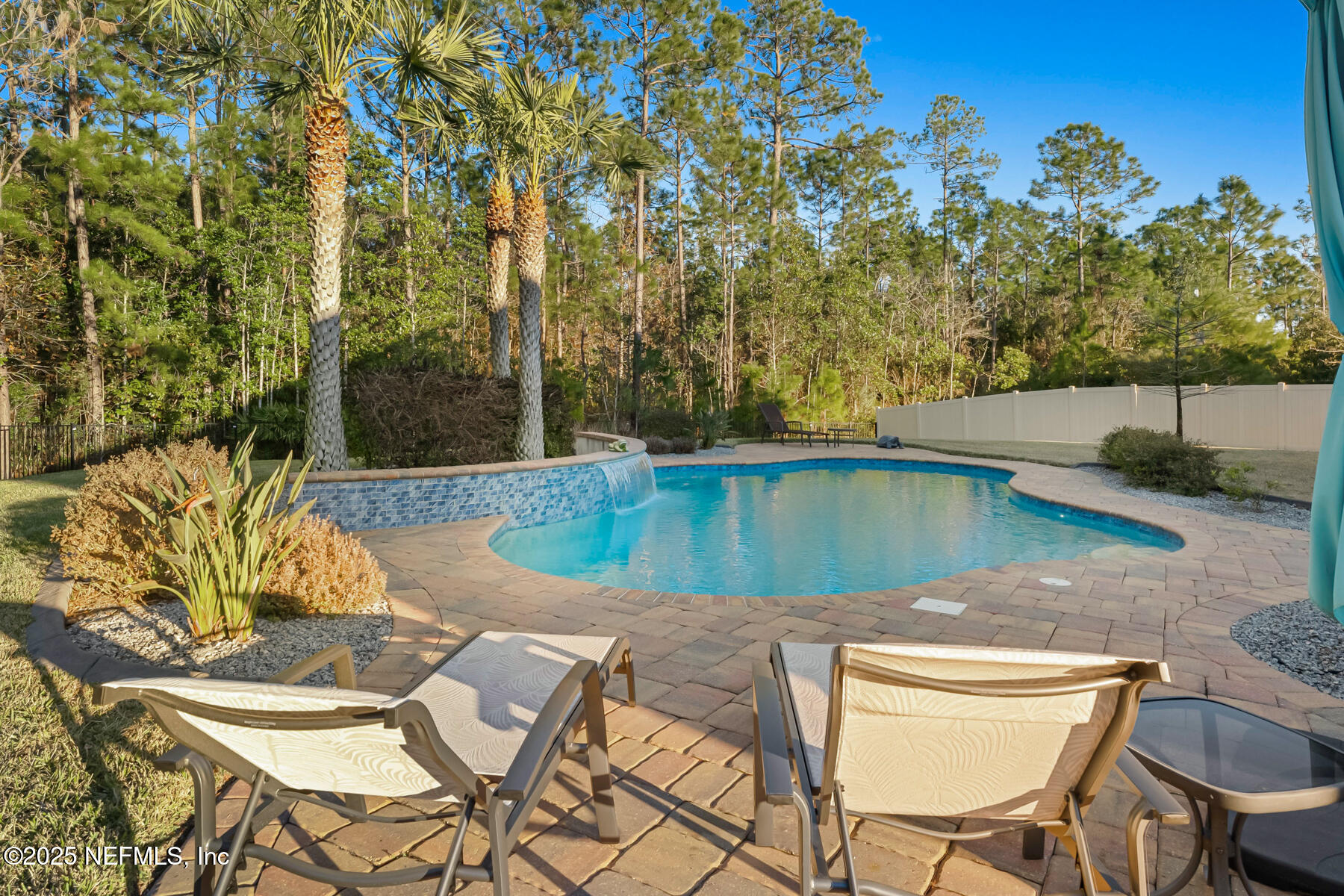 364 ARELLA Way