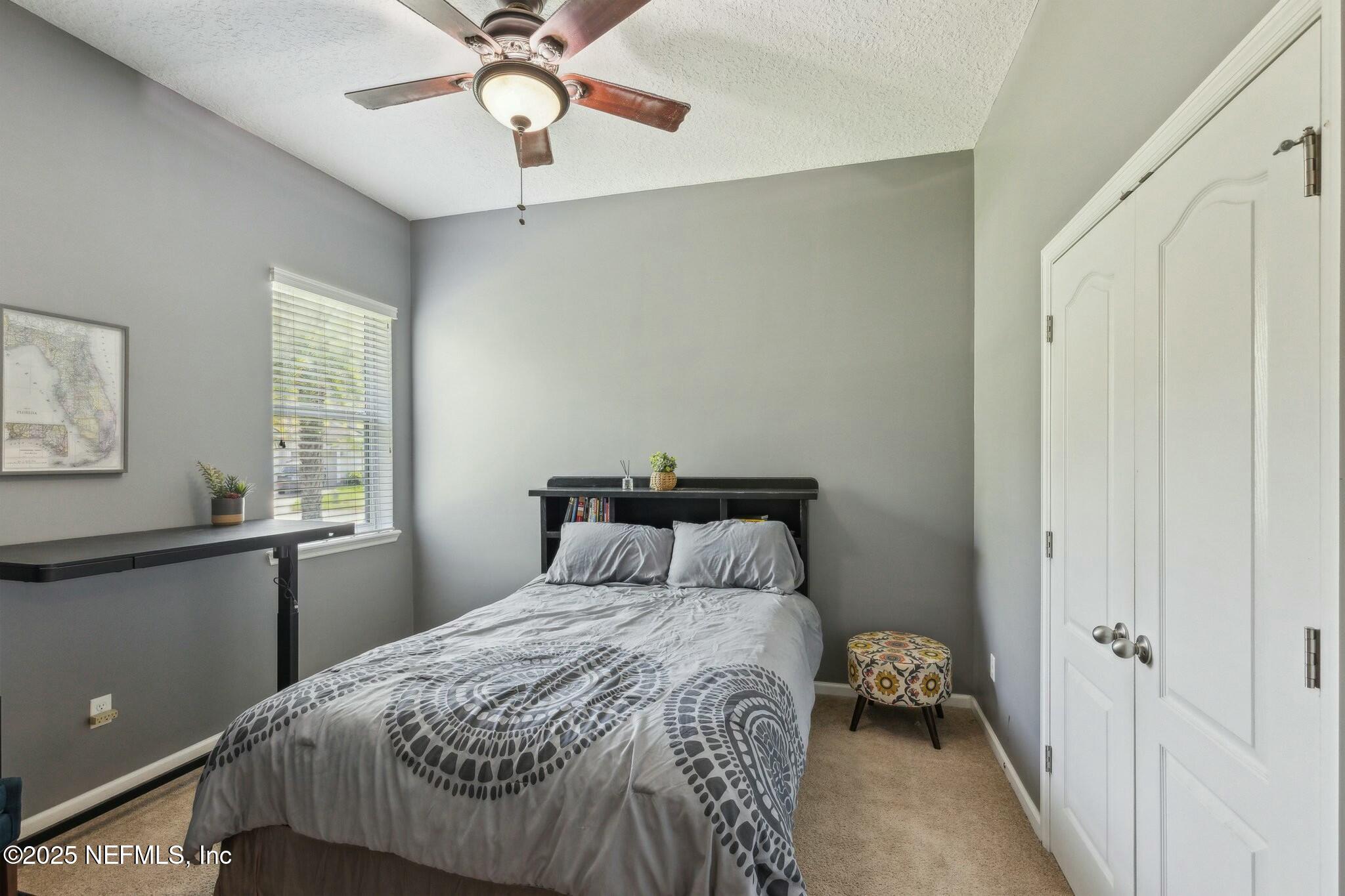 244 W BERKSWELL Drive, St. Johns