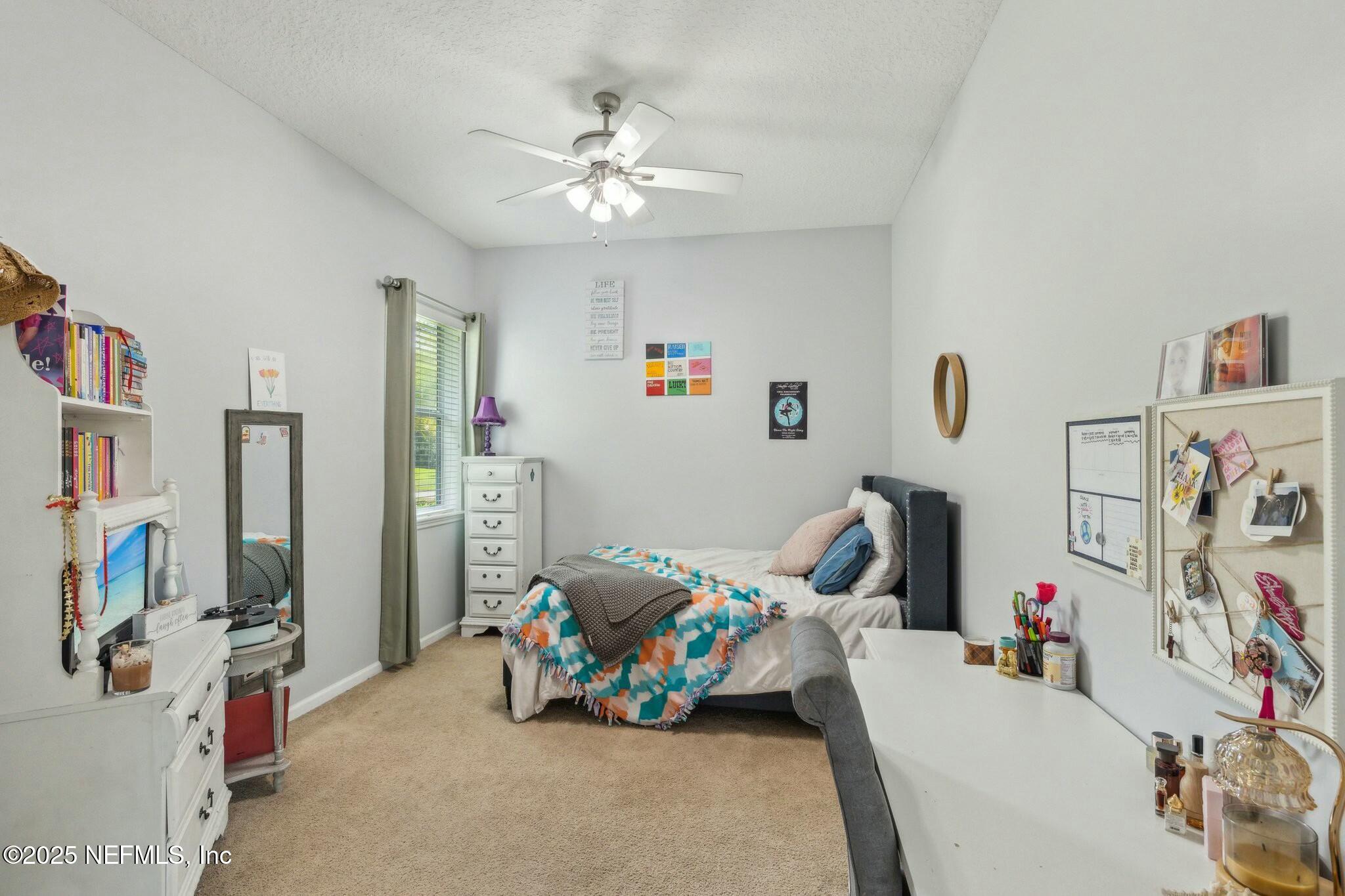 244 W BERKSWELL Drive, St. Johns