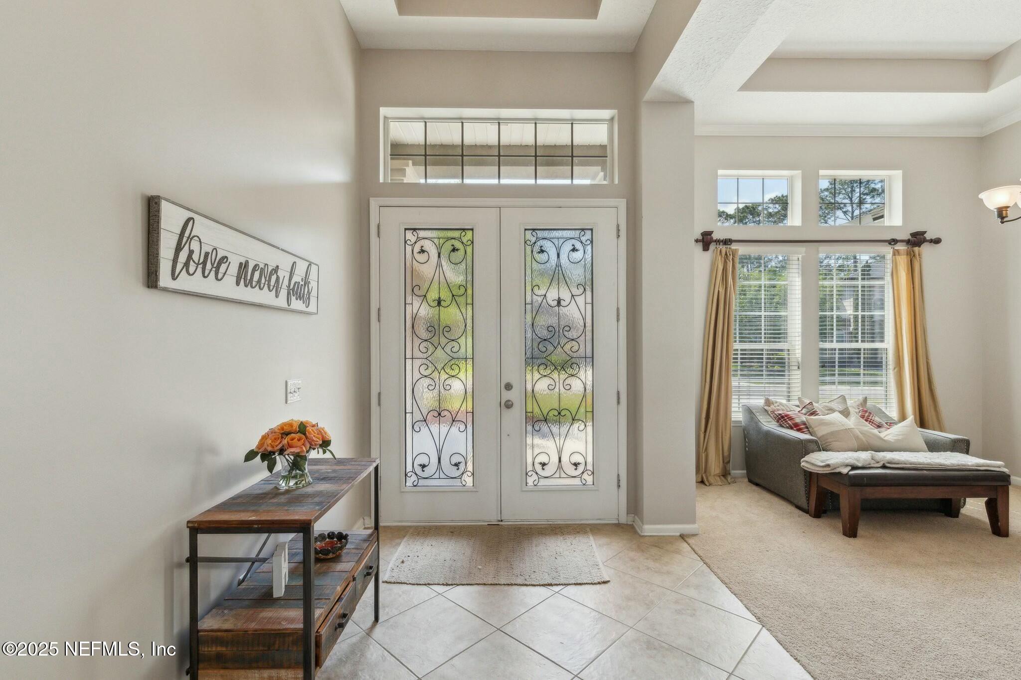 244 W BERKSWELL Drive, St. Johns