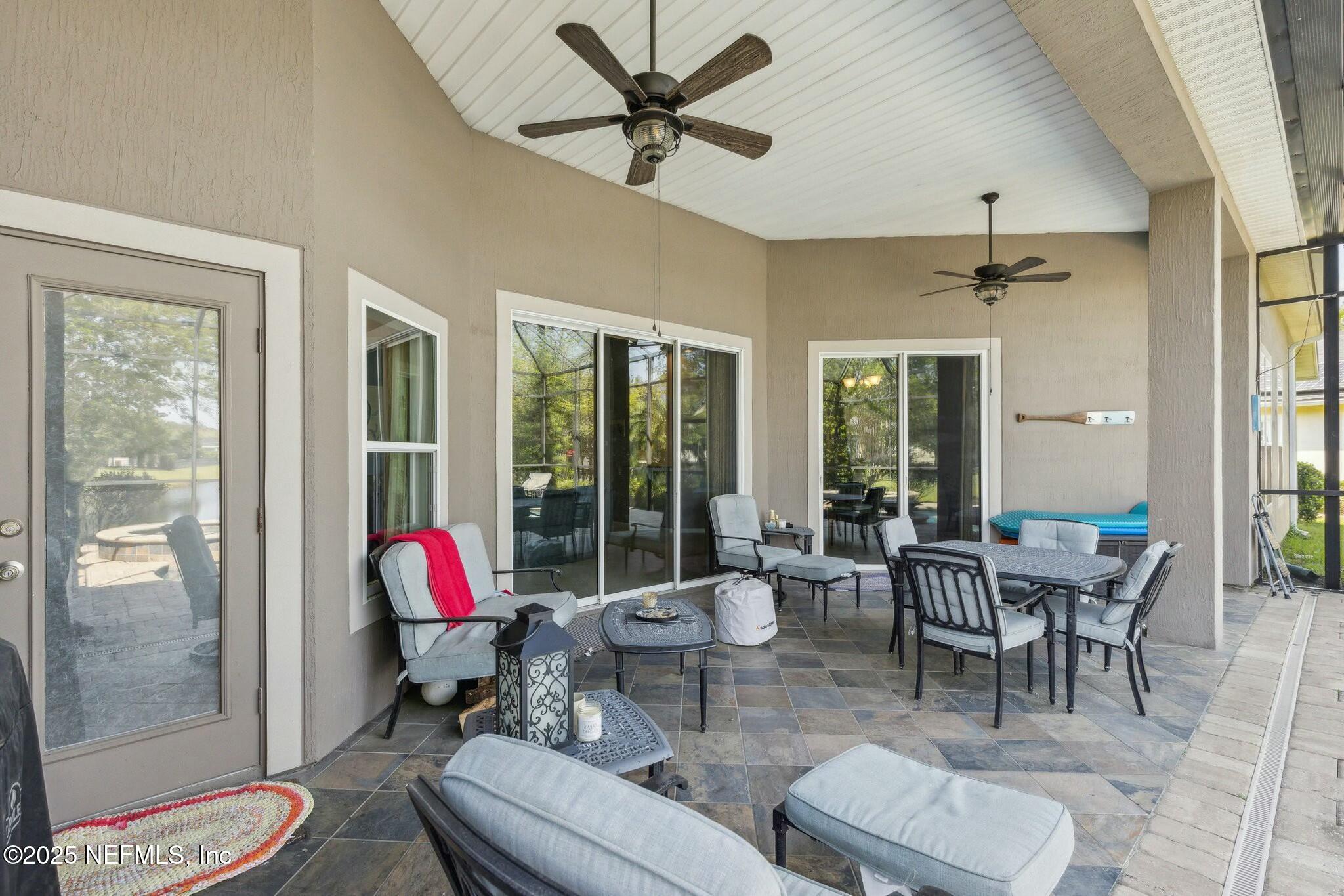 244 W BERKSWELL Drive, St. Johns