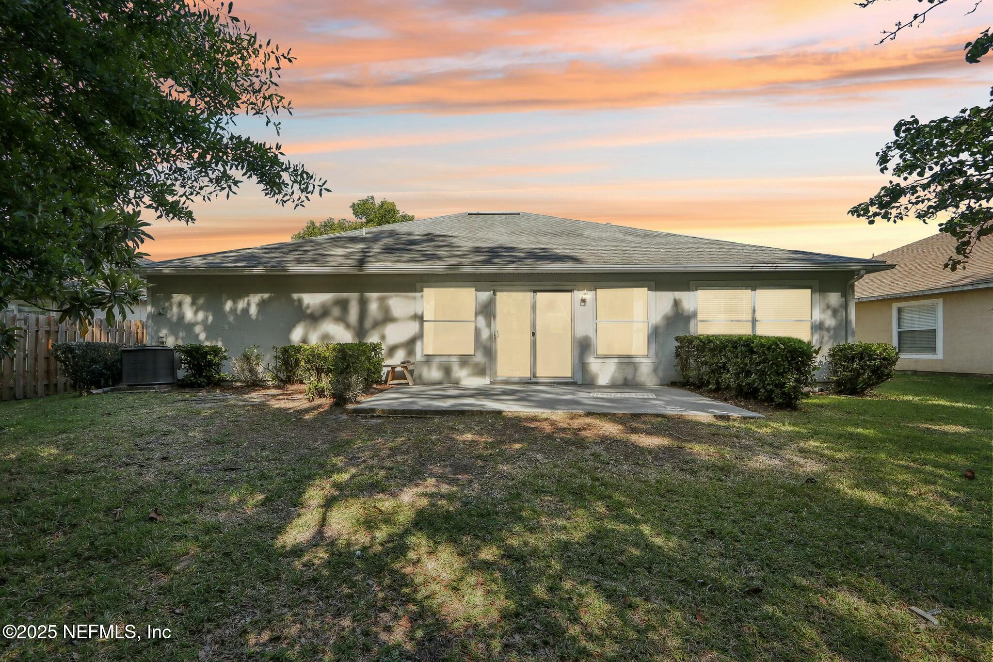 225 JOHNS GLEN Drive, St. Johns