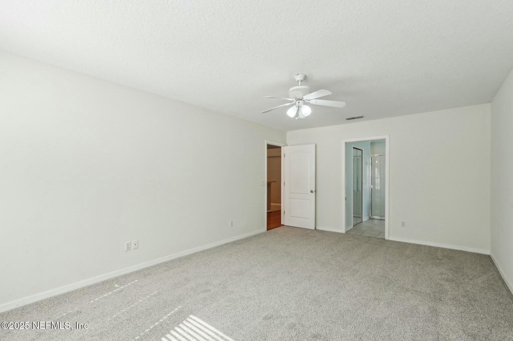 225 JOHNS GLEN Drive, St. Johns