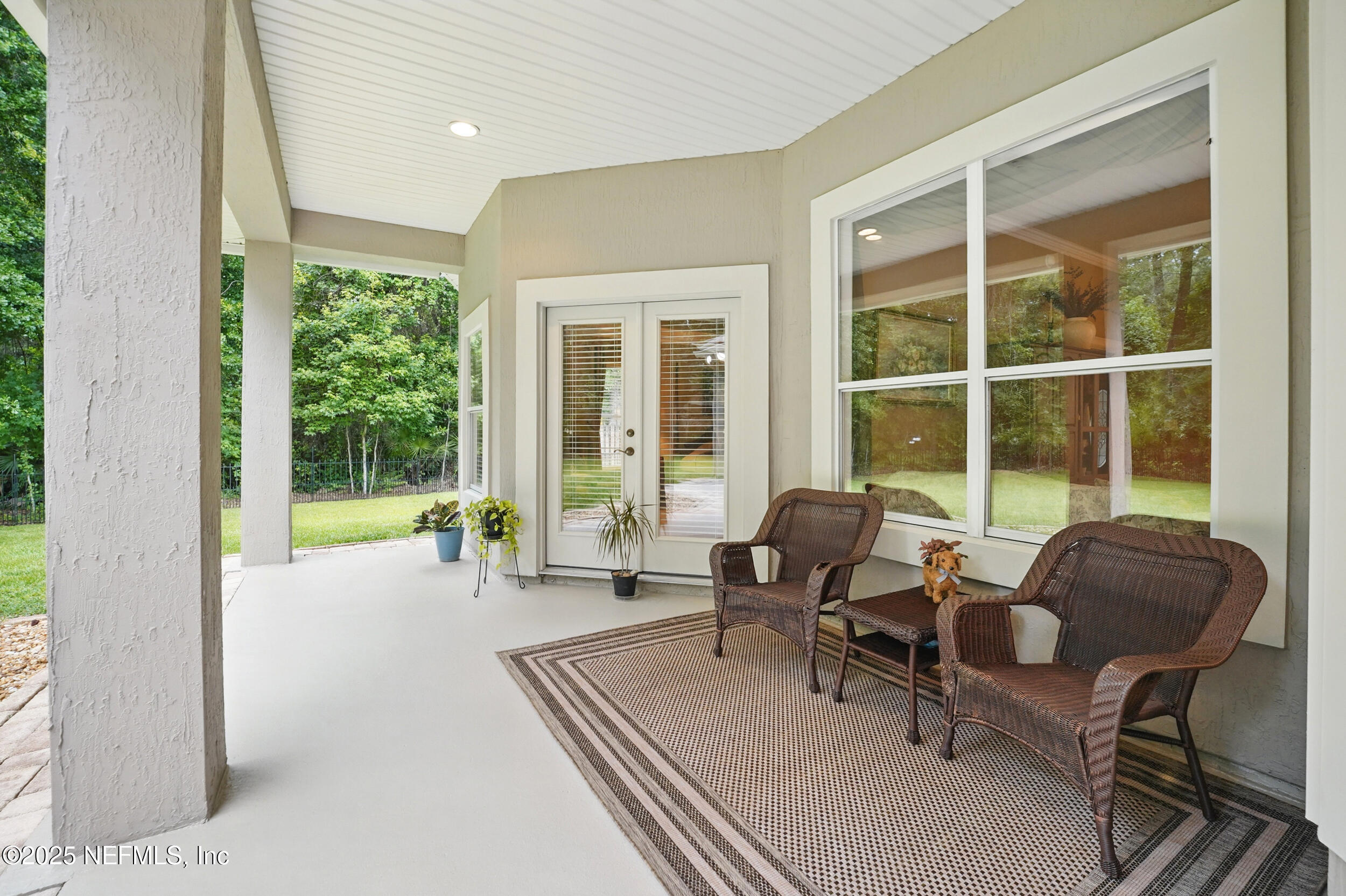 501 GREENBRIAR Road, St. Johns