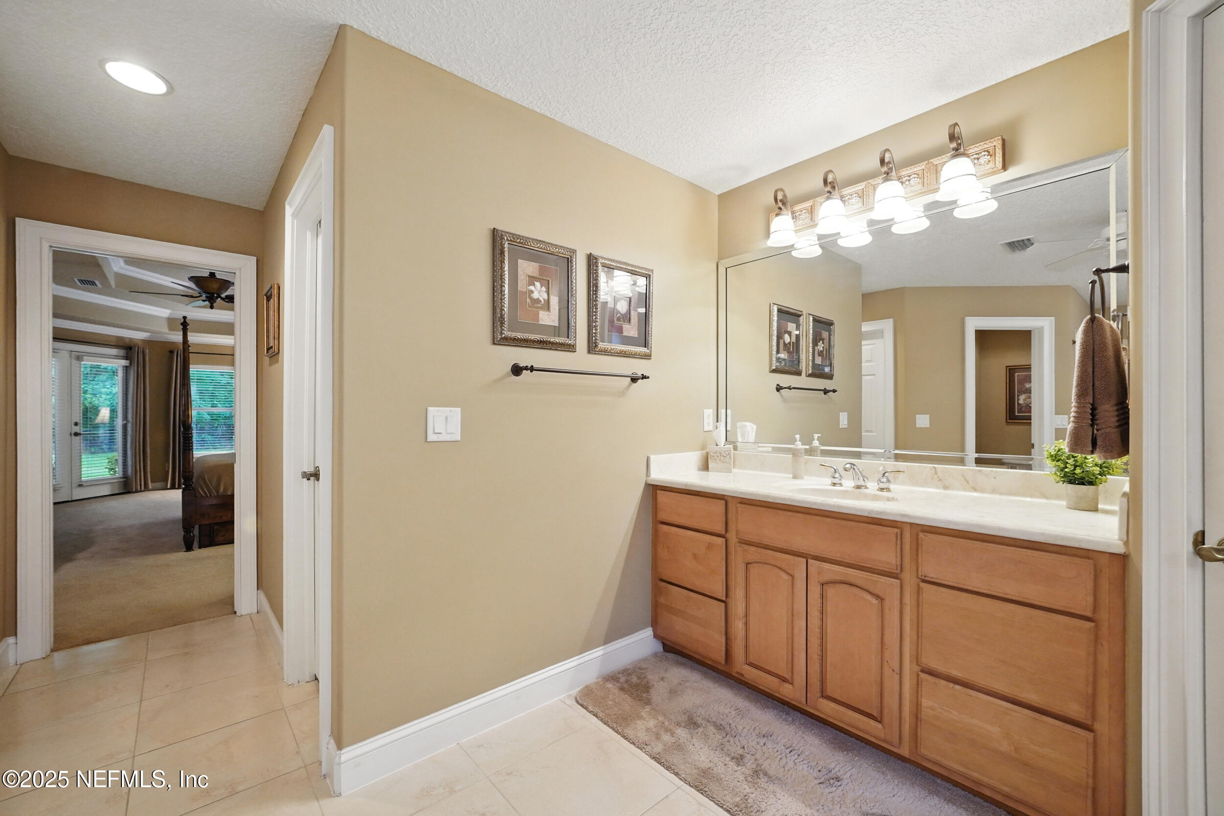 501 GREENBRIAR Road, St. Johns