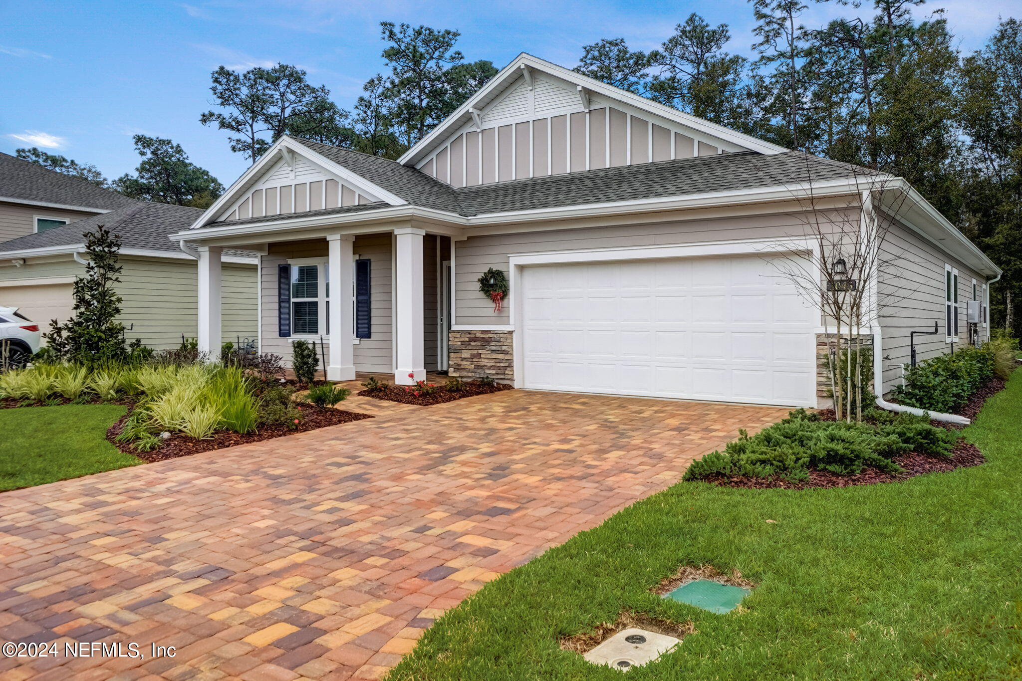 1045 BROWN BEAR, St. Johns