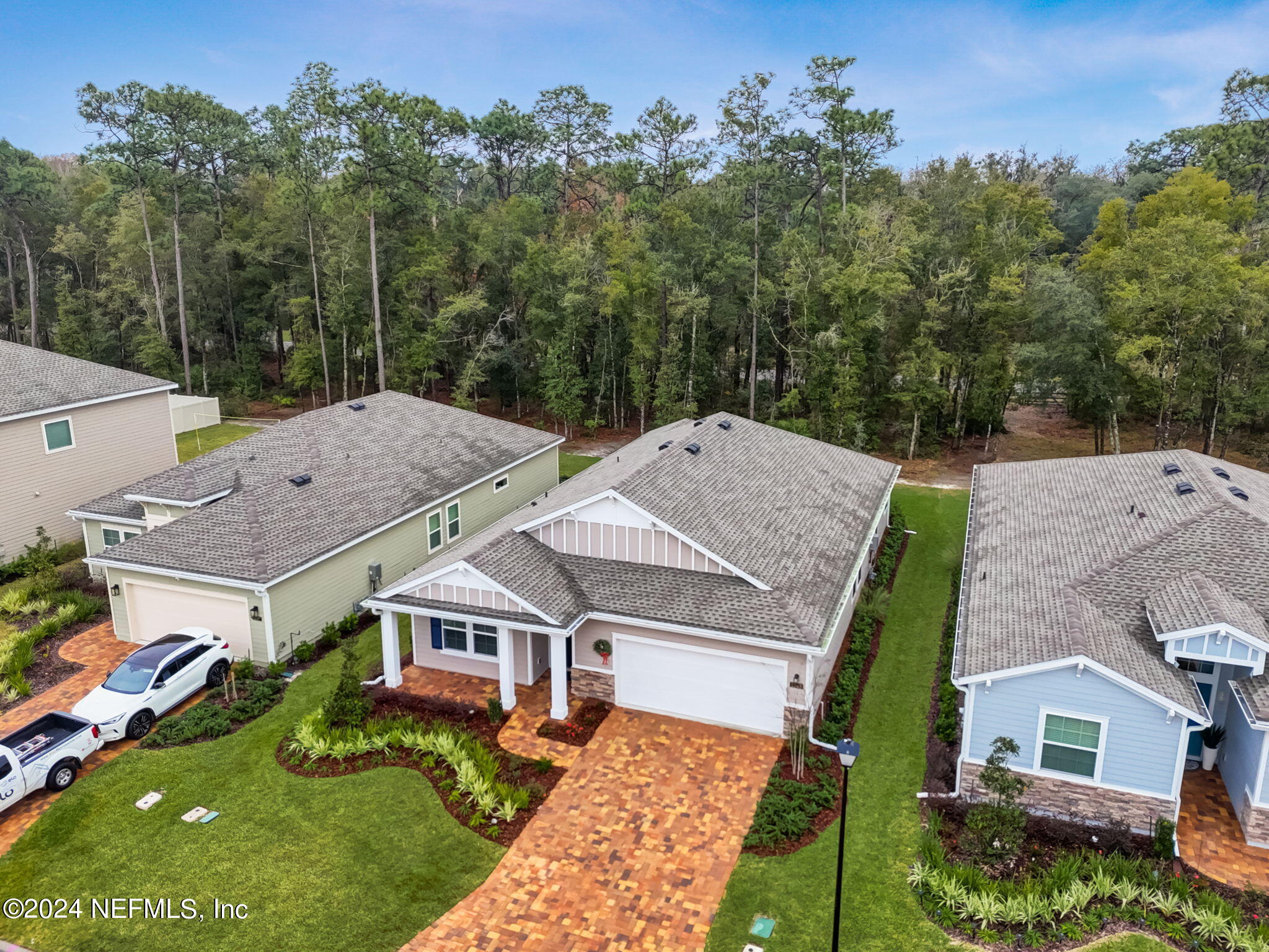 1045 BROWN BEAR, St. Johns