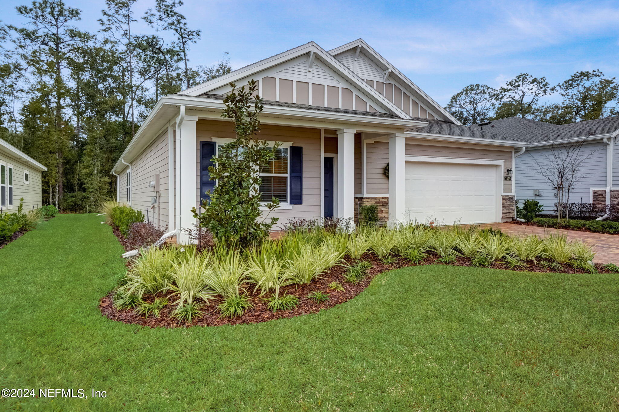 1045 BROWN BEAR, St. Johns