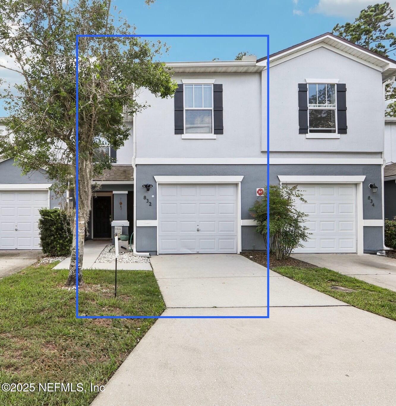 832 BLACK CHERRY Drive S, St. Johns