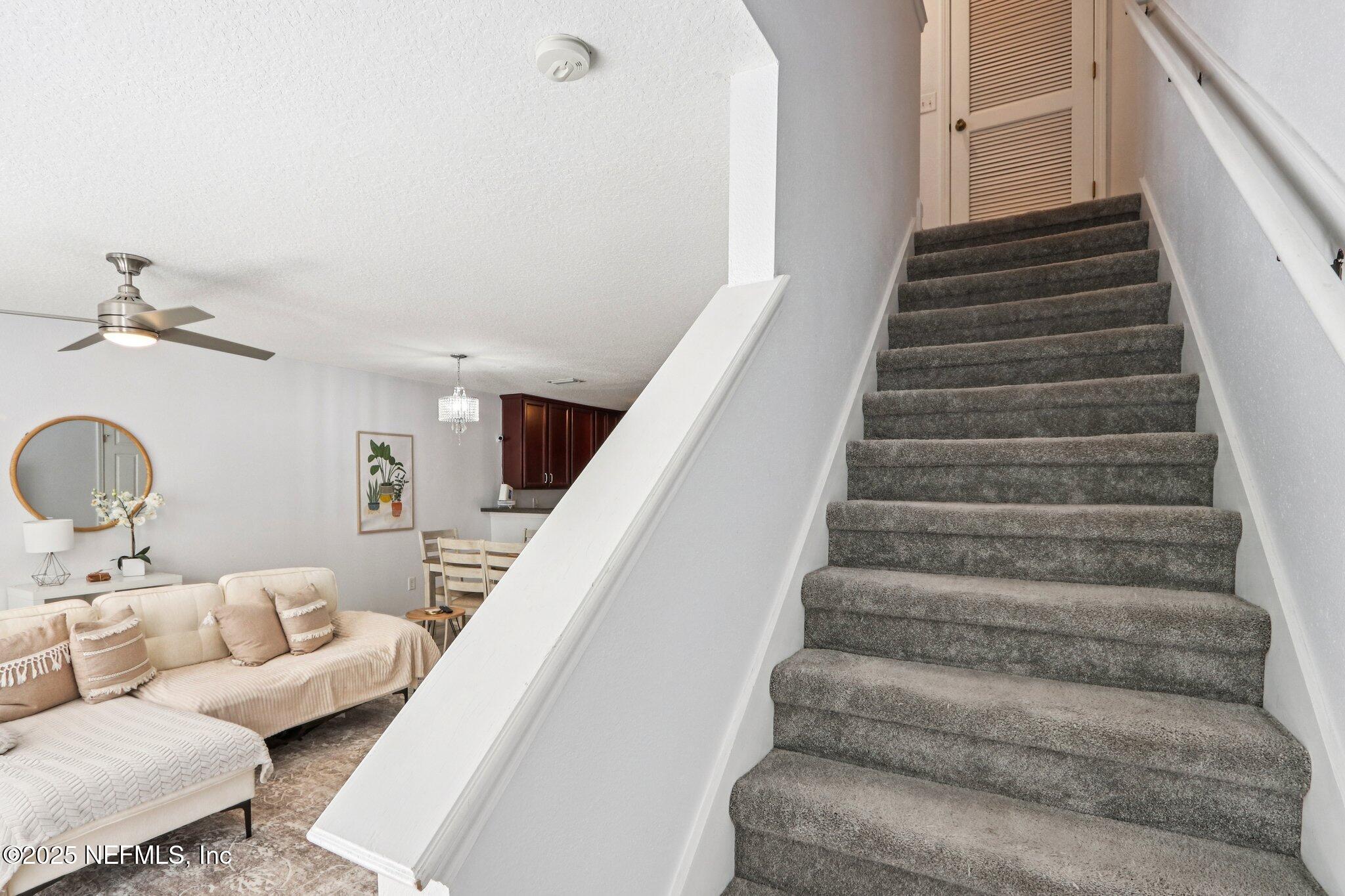 832 BLACK CHERRY Drive S, St. Johns