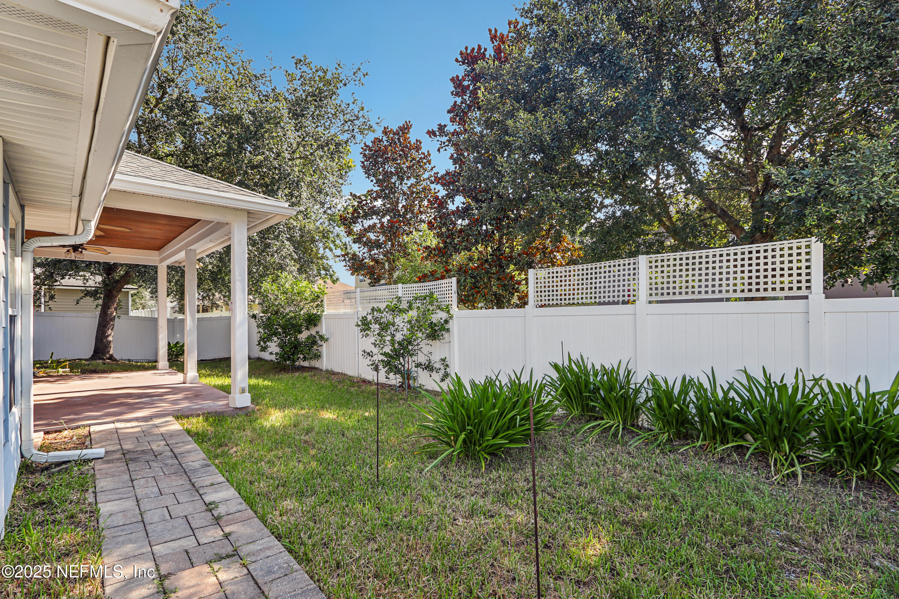 12447 BLACKWATER Court