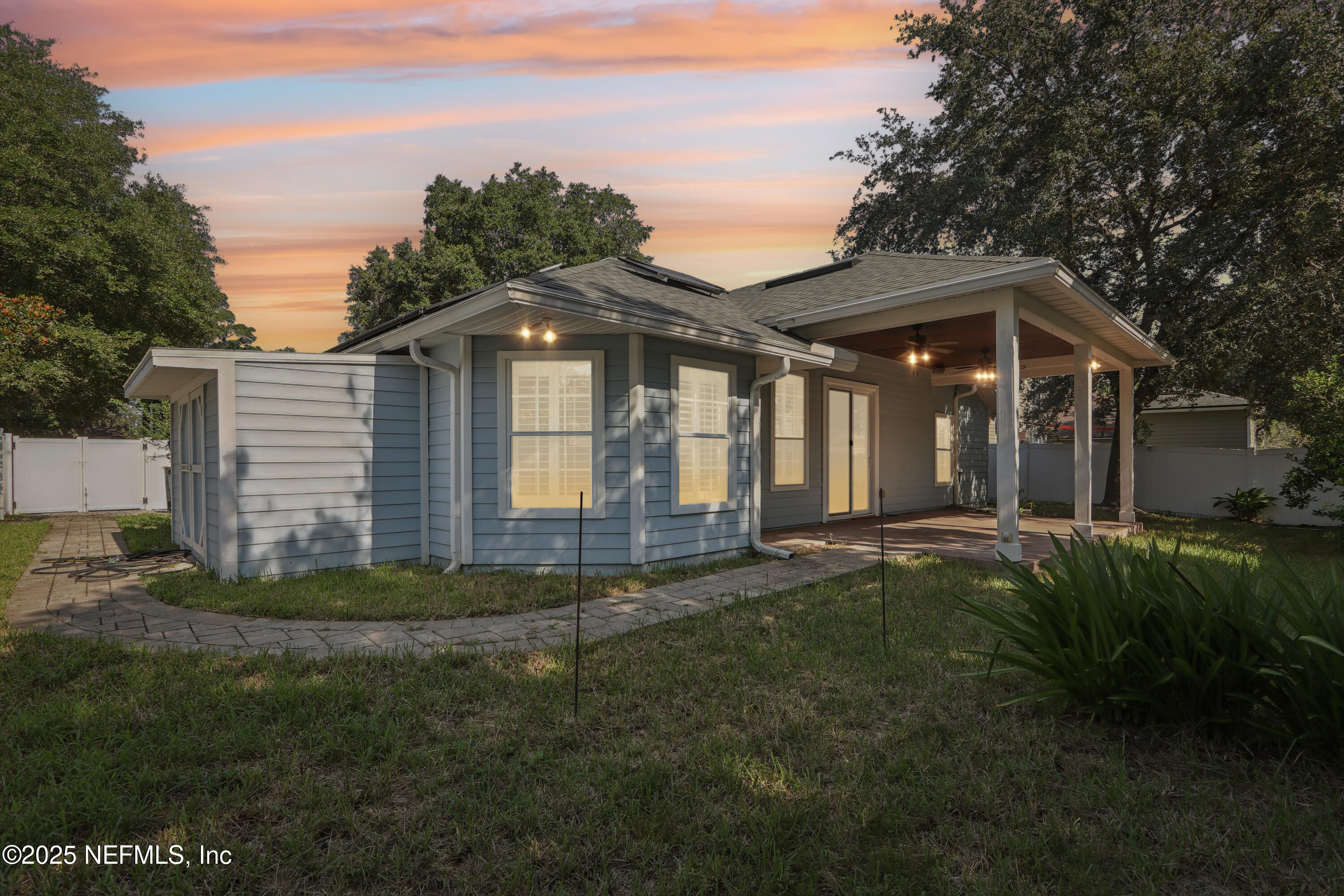 12447 BLACKWATER Court