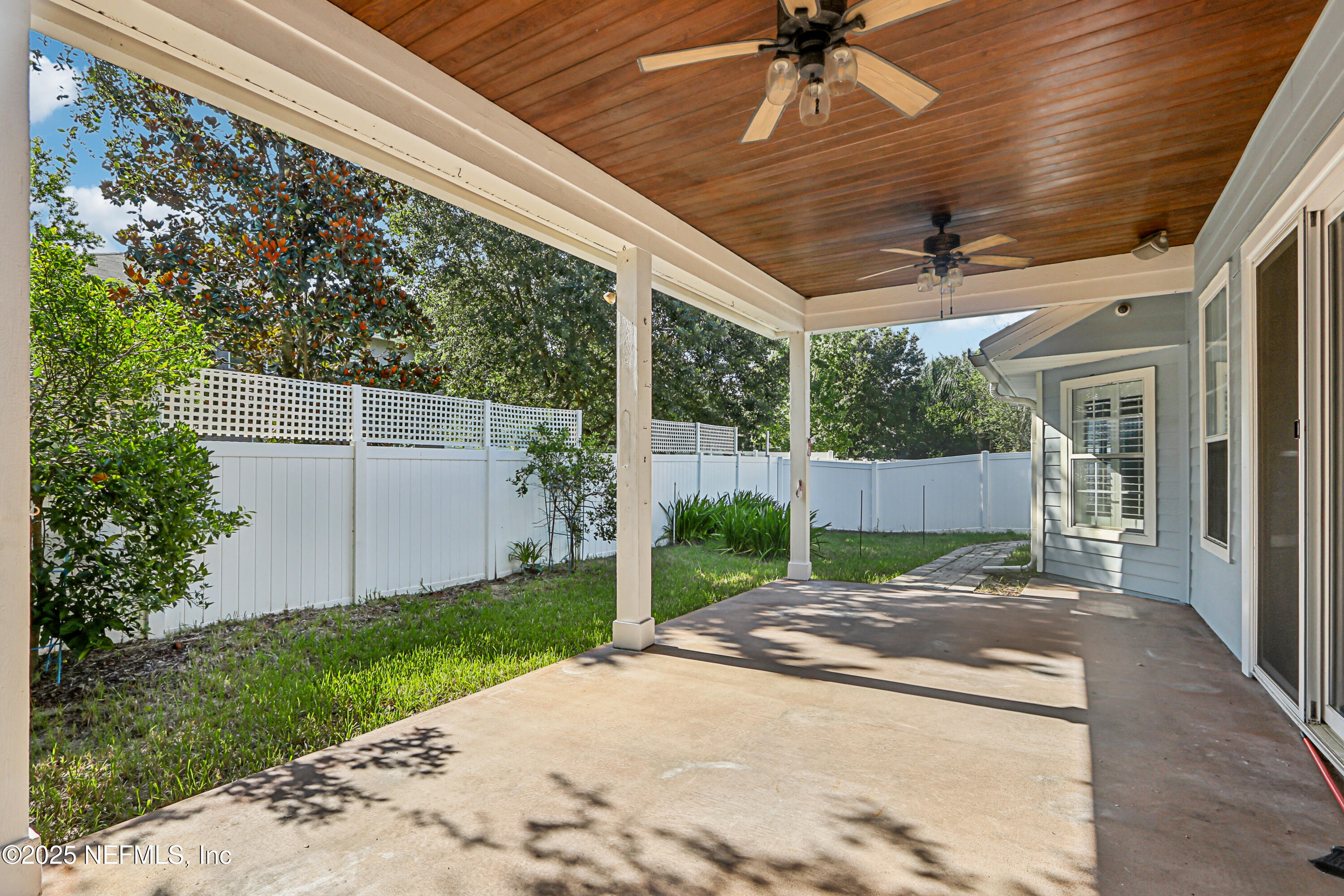 12447 BLACKWATER Court
