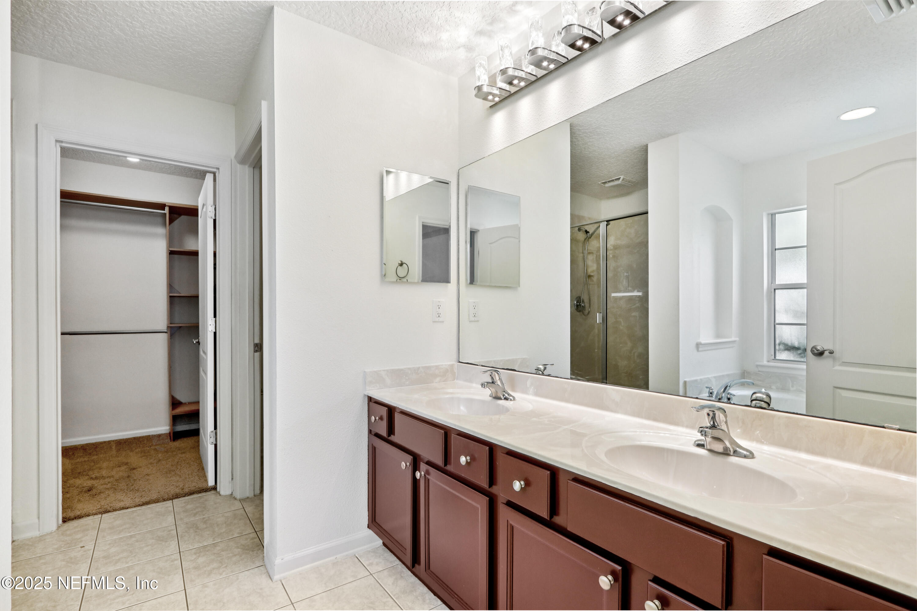 12447 BLACKWATER Court