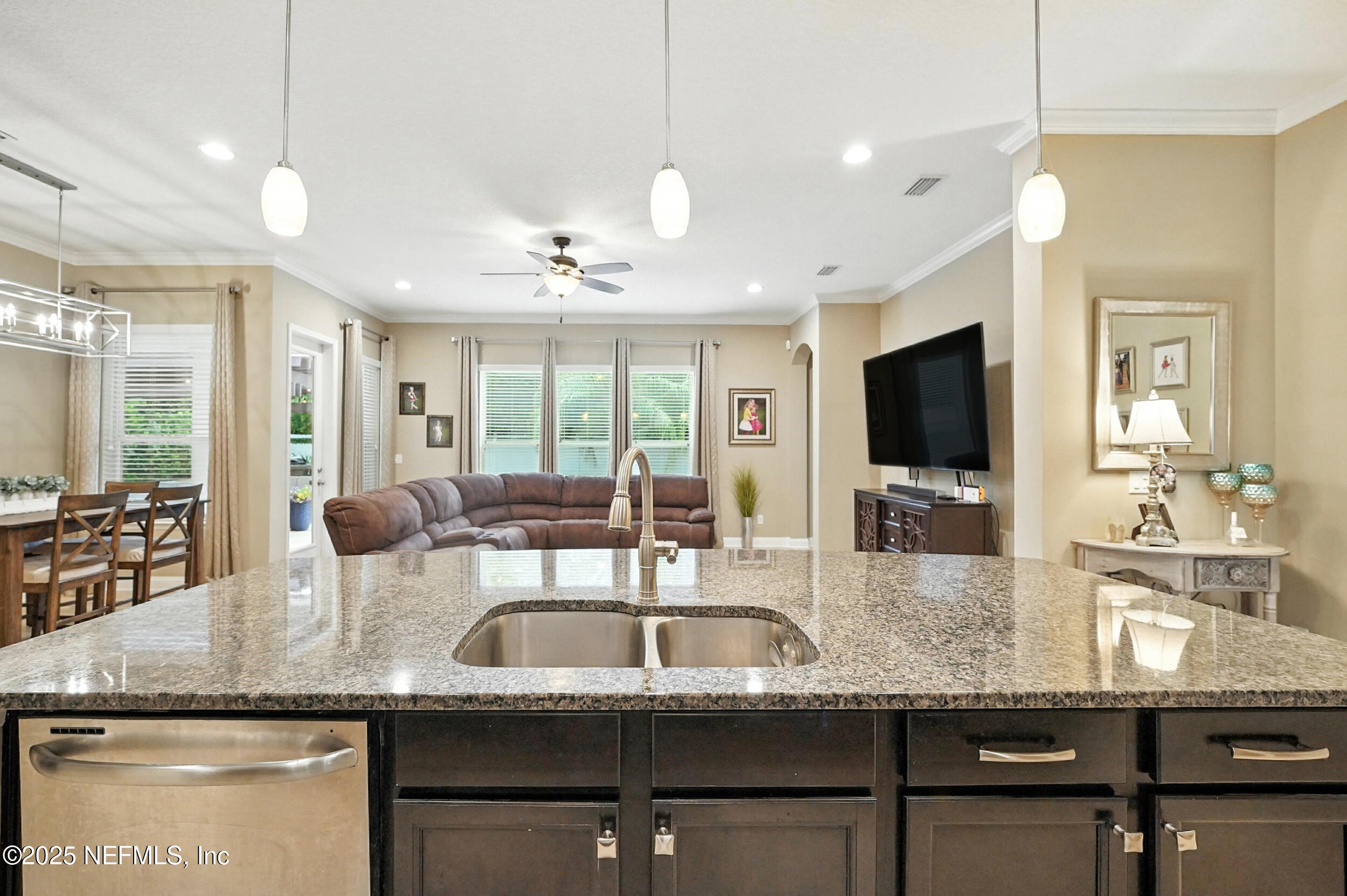 114 TELFORD Drive, St. Johns