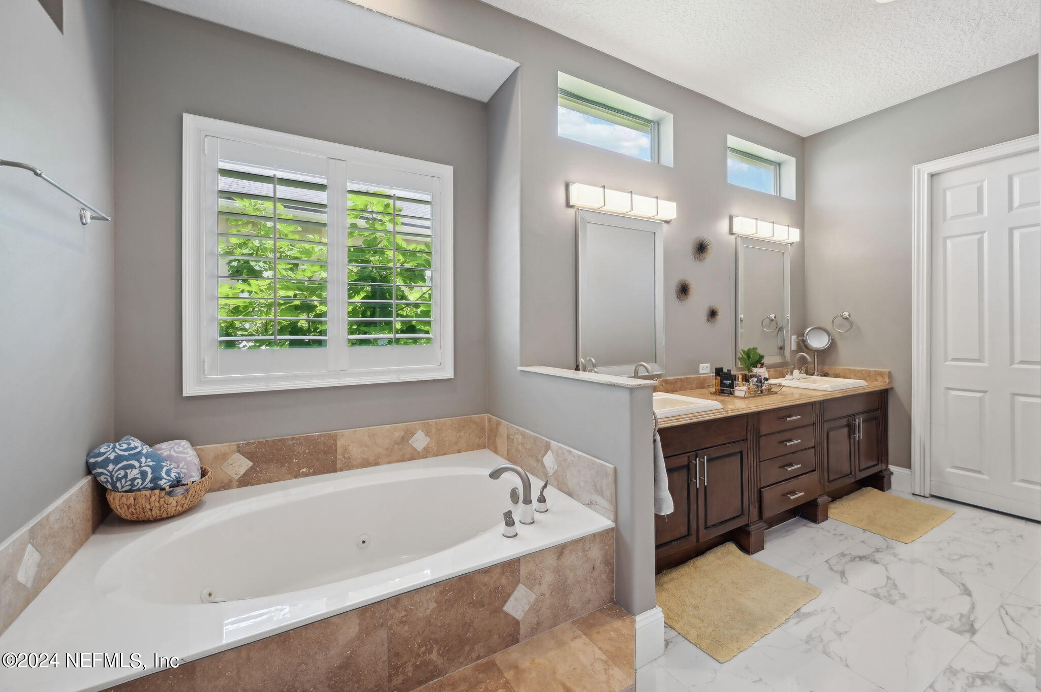 1128 MILL CREEK Drive, St. Johns
