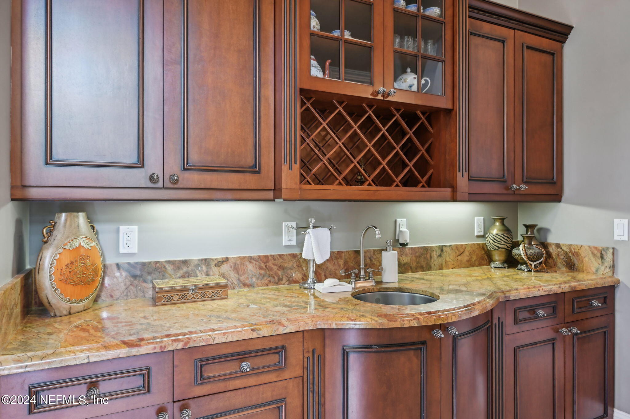 1128 MILL CREEK Drive, St. Johns