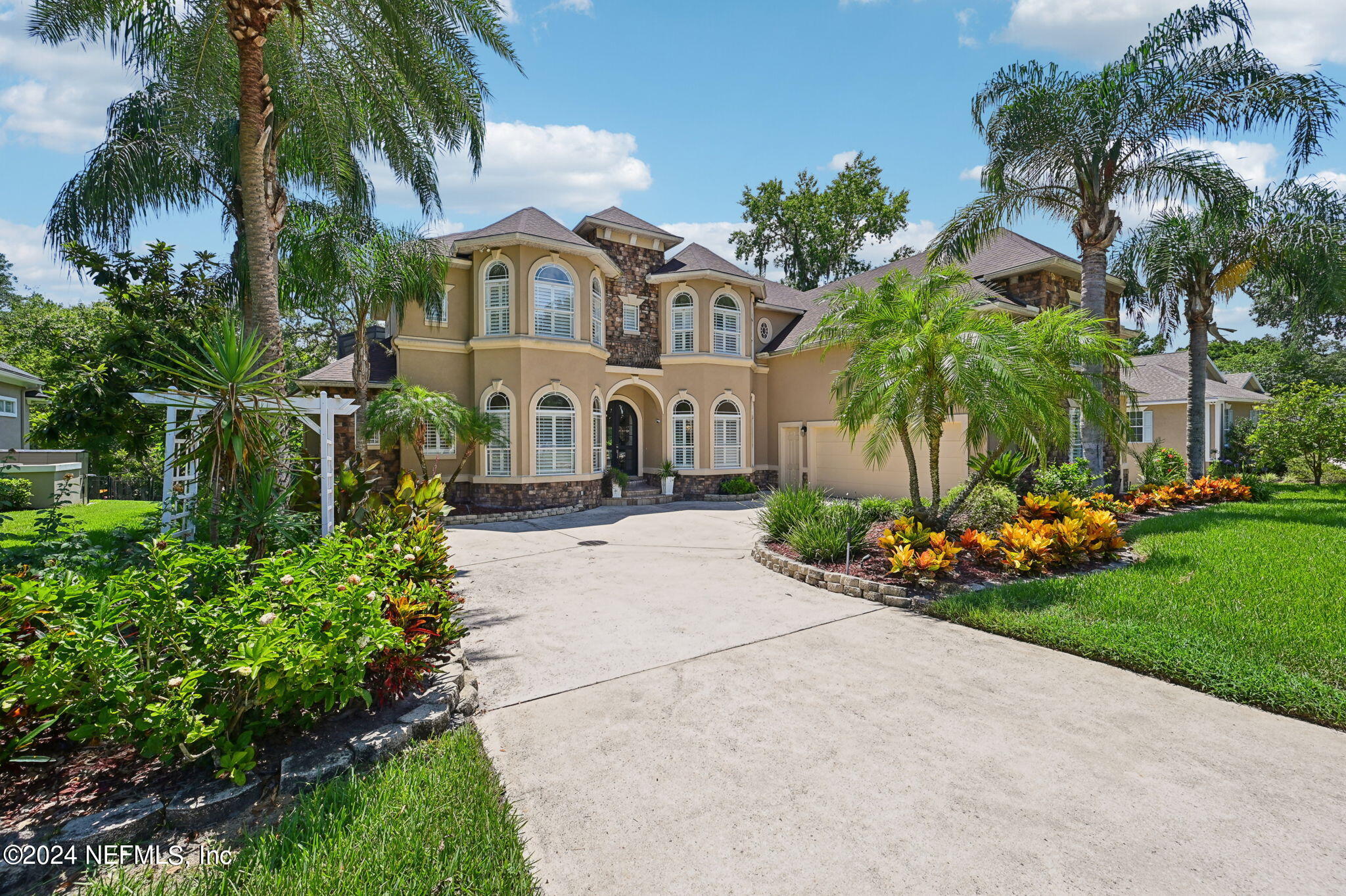1128 MILL CREEK Drive, St. Johns