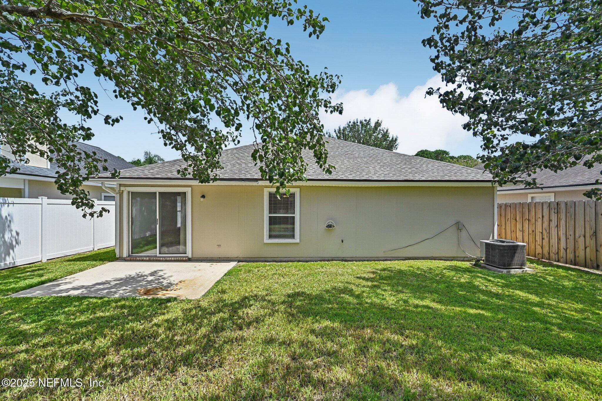 983 N LILAC Loop, St. Johns
