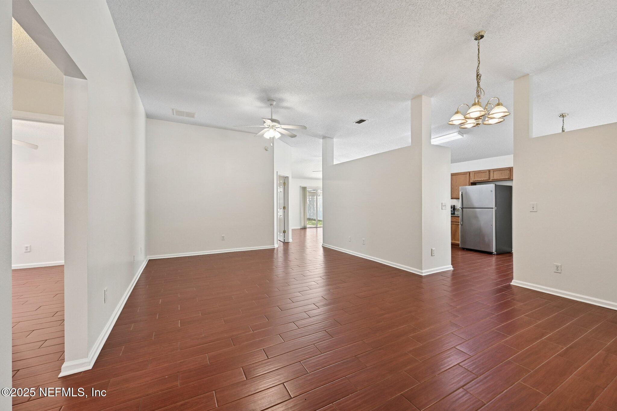 983 N LILAC Loop, St. Johns