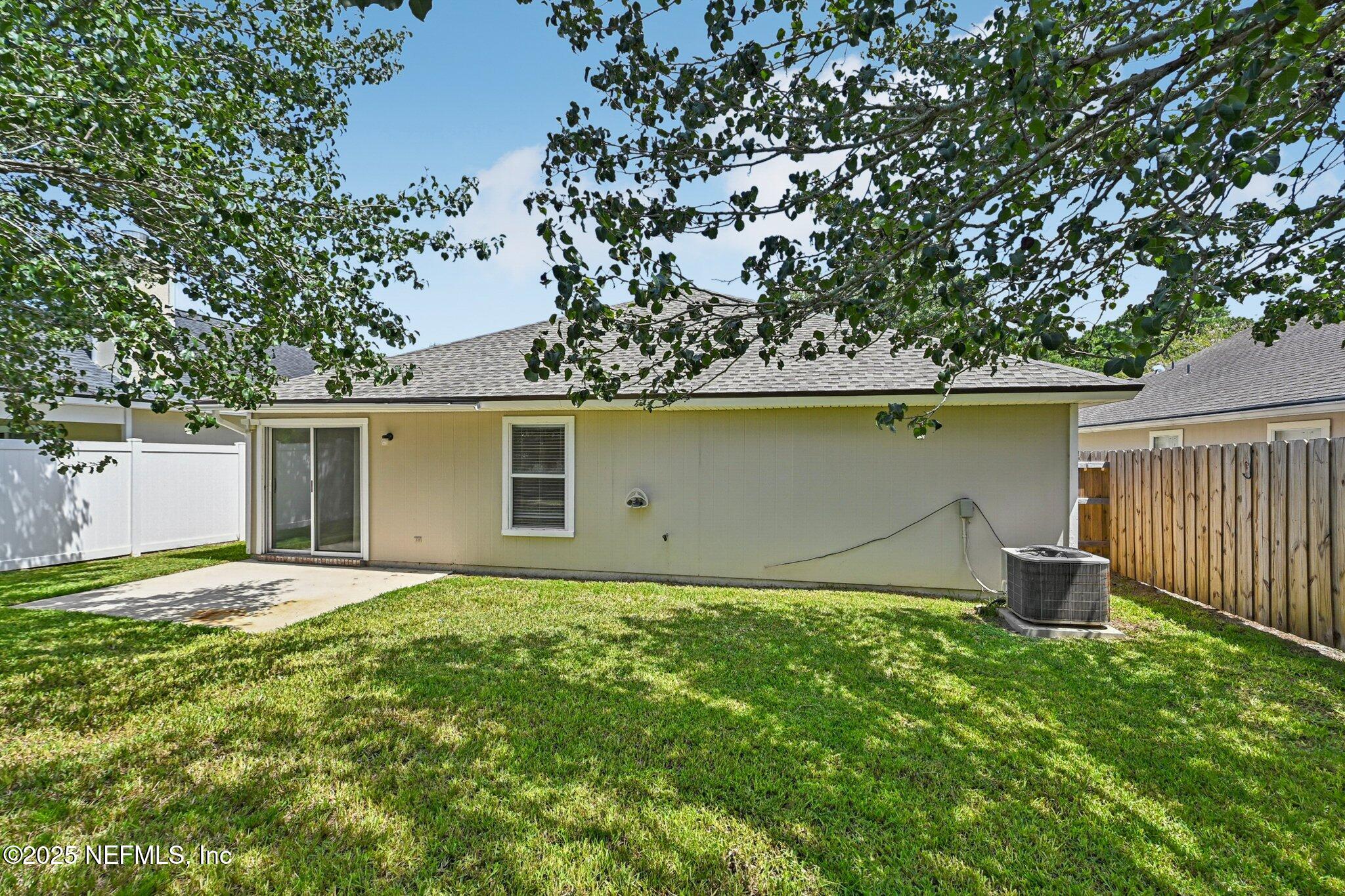 983 N LILAC Loop, St. Johns